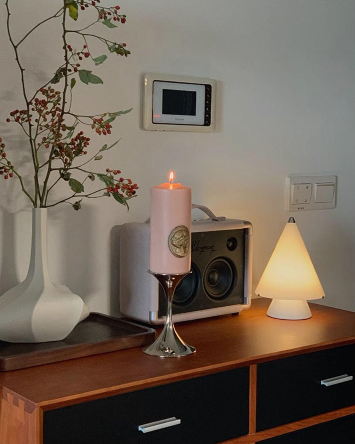 Lrtvin Minimalist Glass Table Lamp