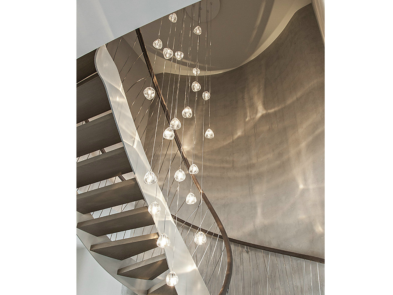 Gevlin Postmodern Luxury Cherry Crystal Pendant Lamp