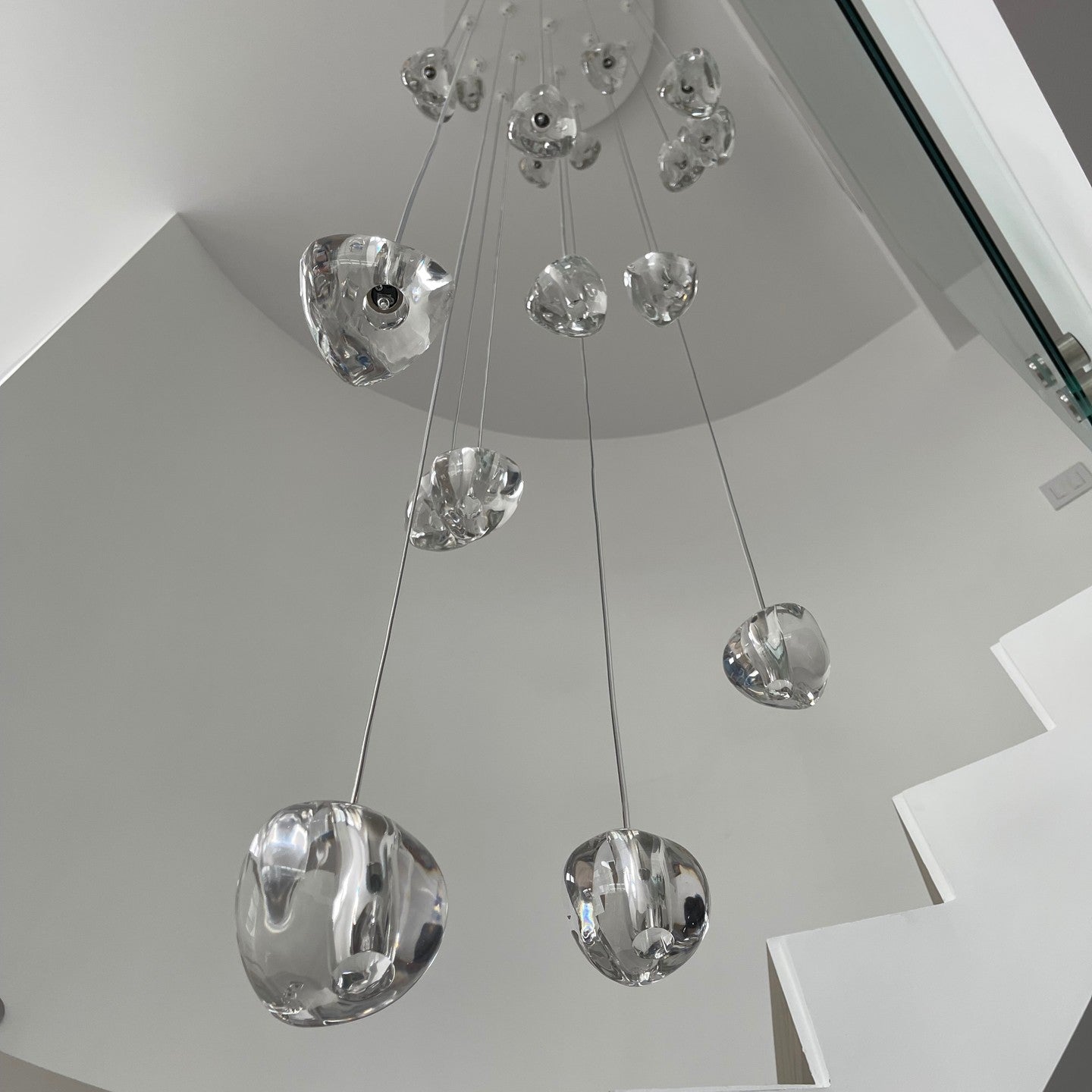 Gevlin Postmodern Luxury Cherry Crystal Pendant Lamp