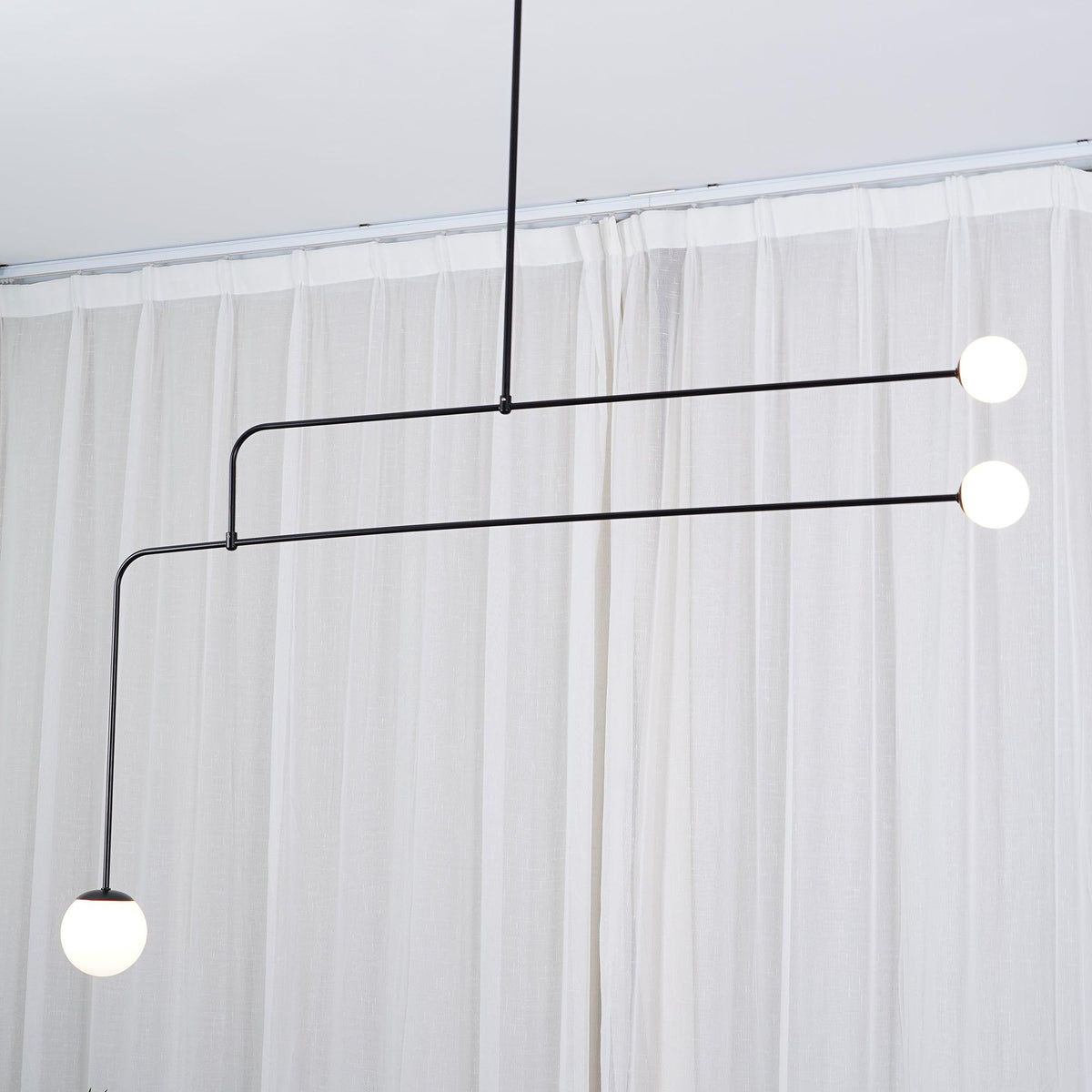 Viraiseon Chandelier Mobile Black Minimalist