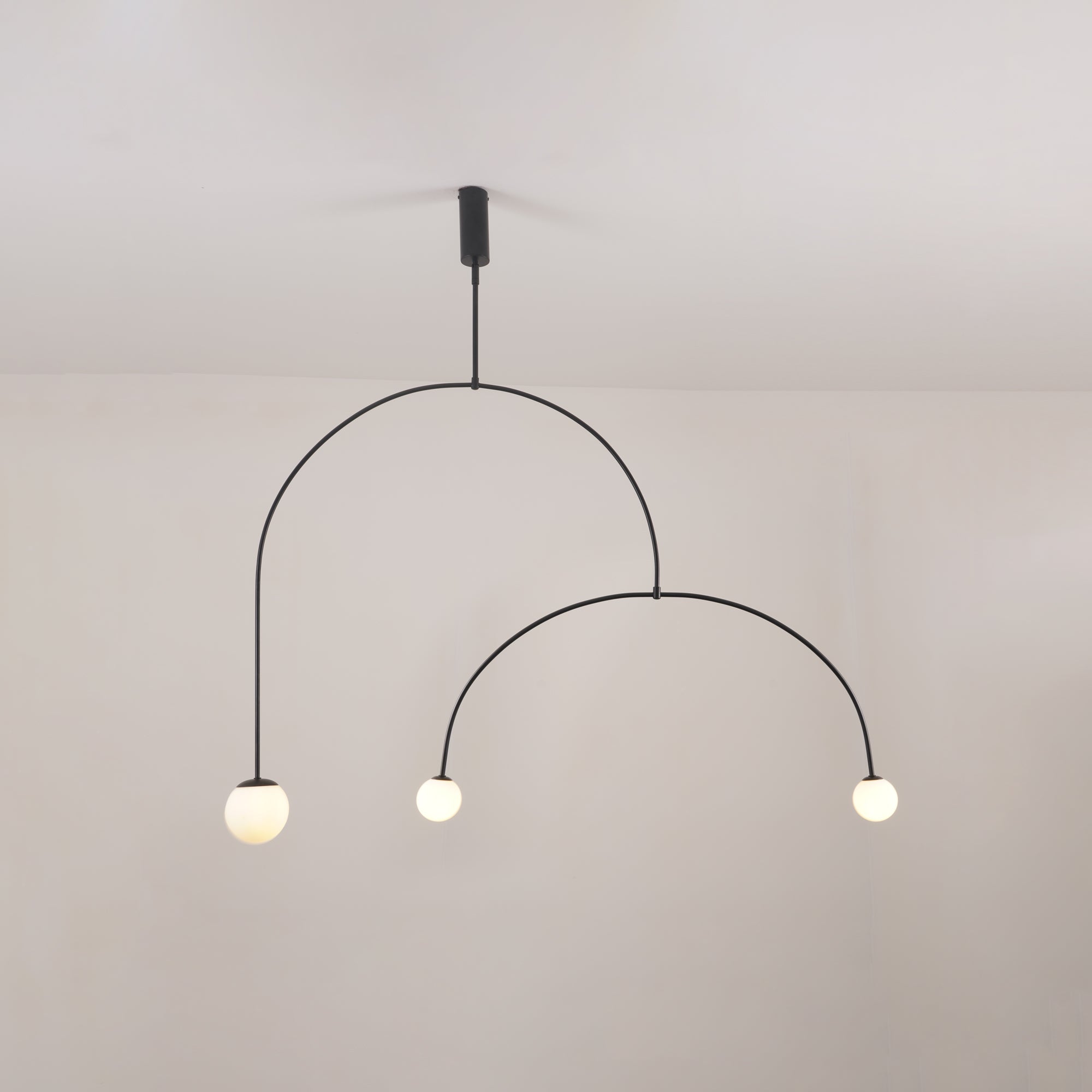 Viraiseon Chandelier Mobile Black Minimalist