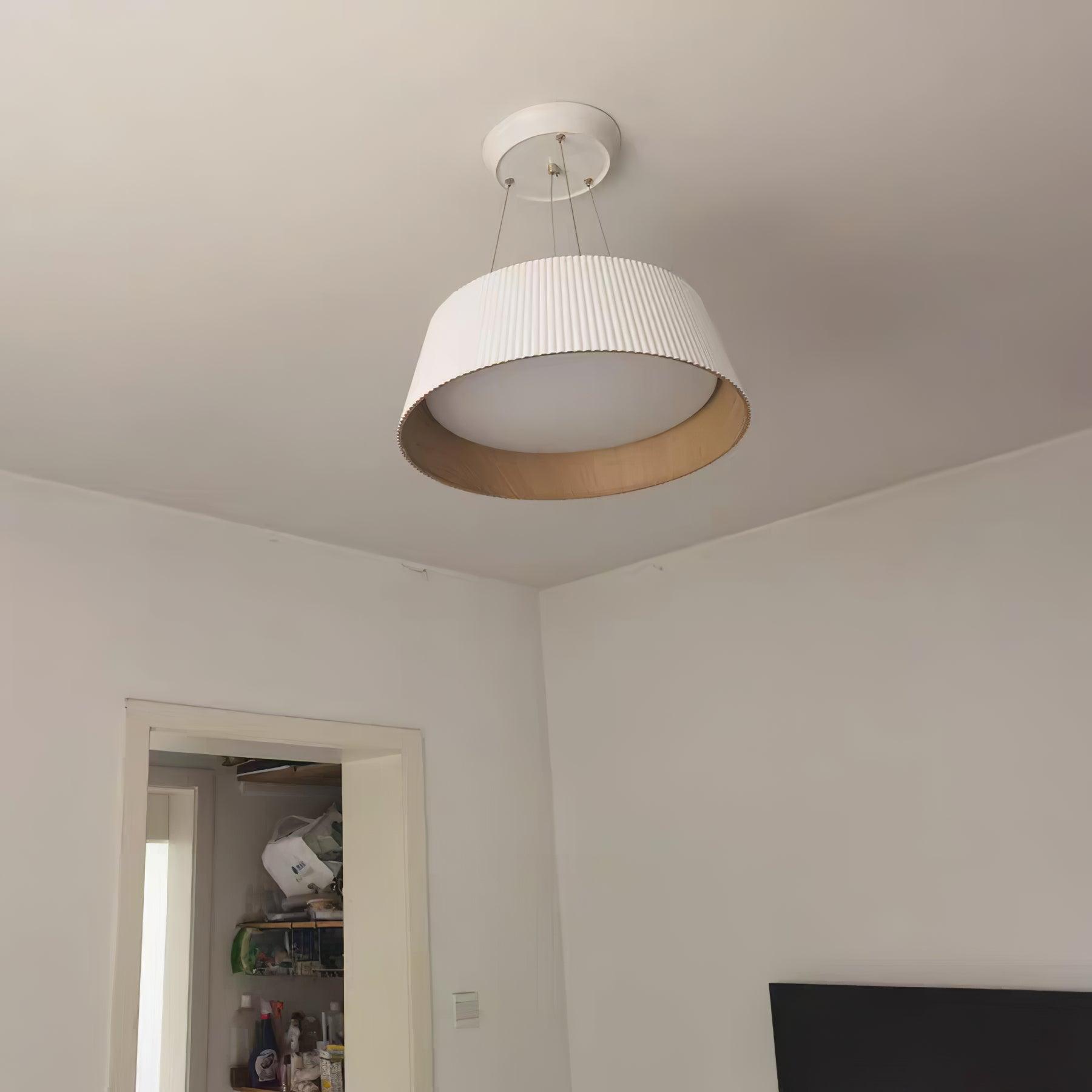 Eru Classic Minimalistic Pendant Light
