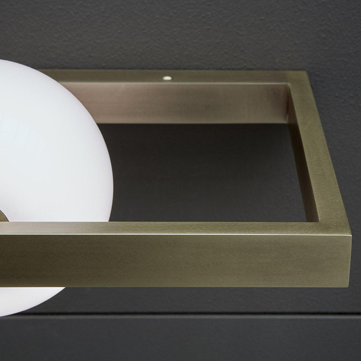 Etalarae Modern Minimalist Glass Sconce Wall lamp