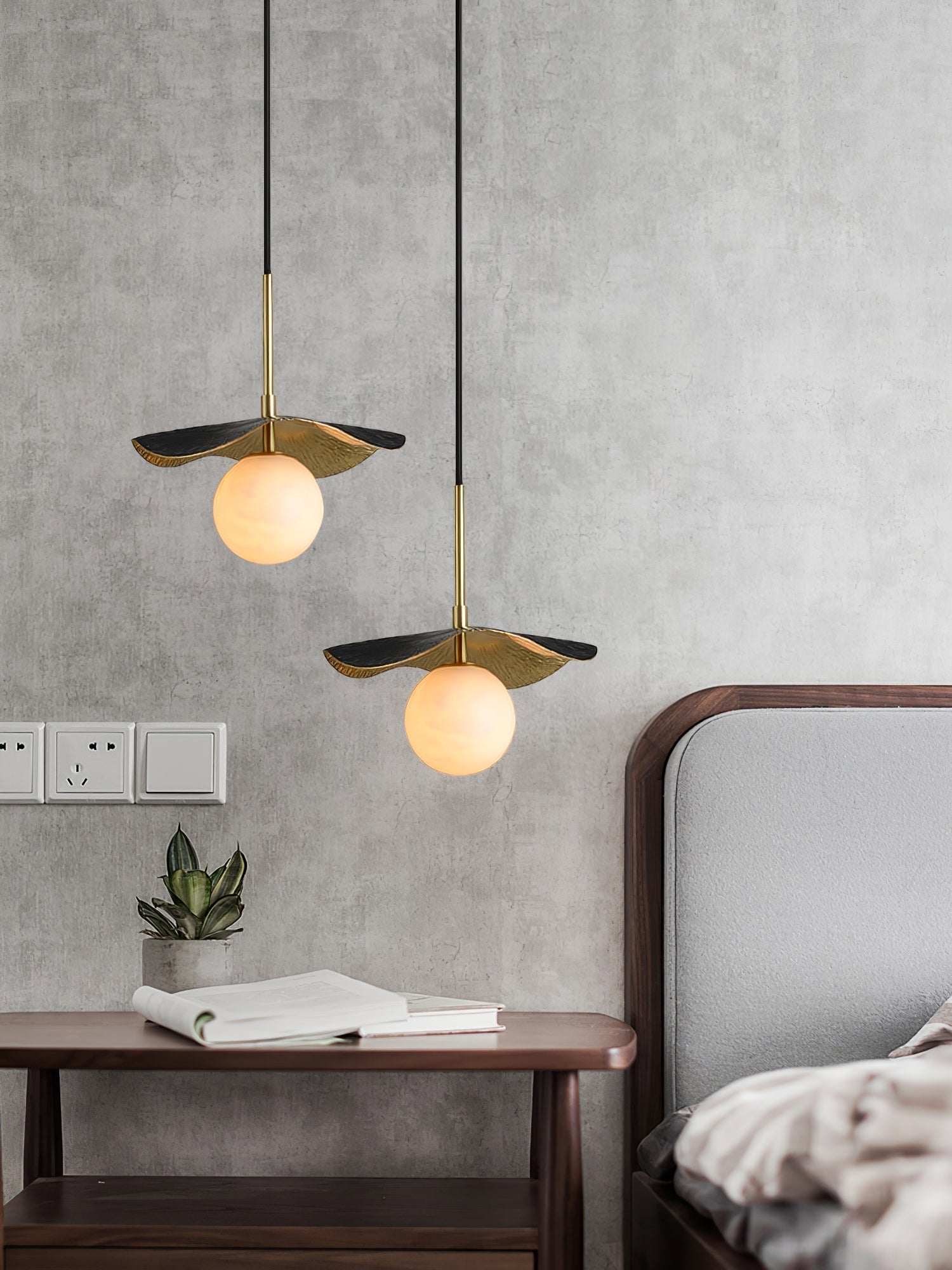 Zaraeen Modern Minimalist Brass Alabaster Pendant Light - Neutral Decor