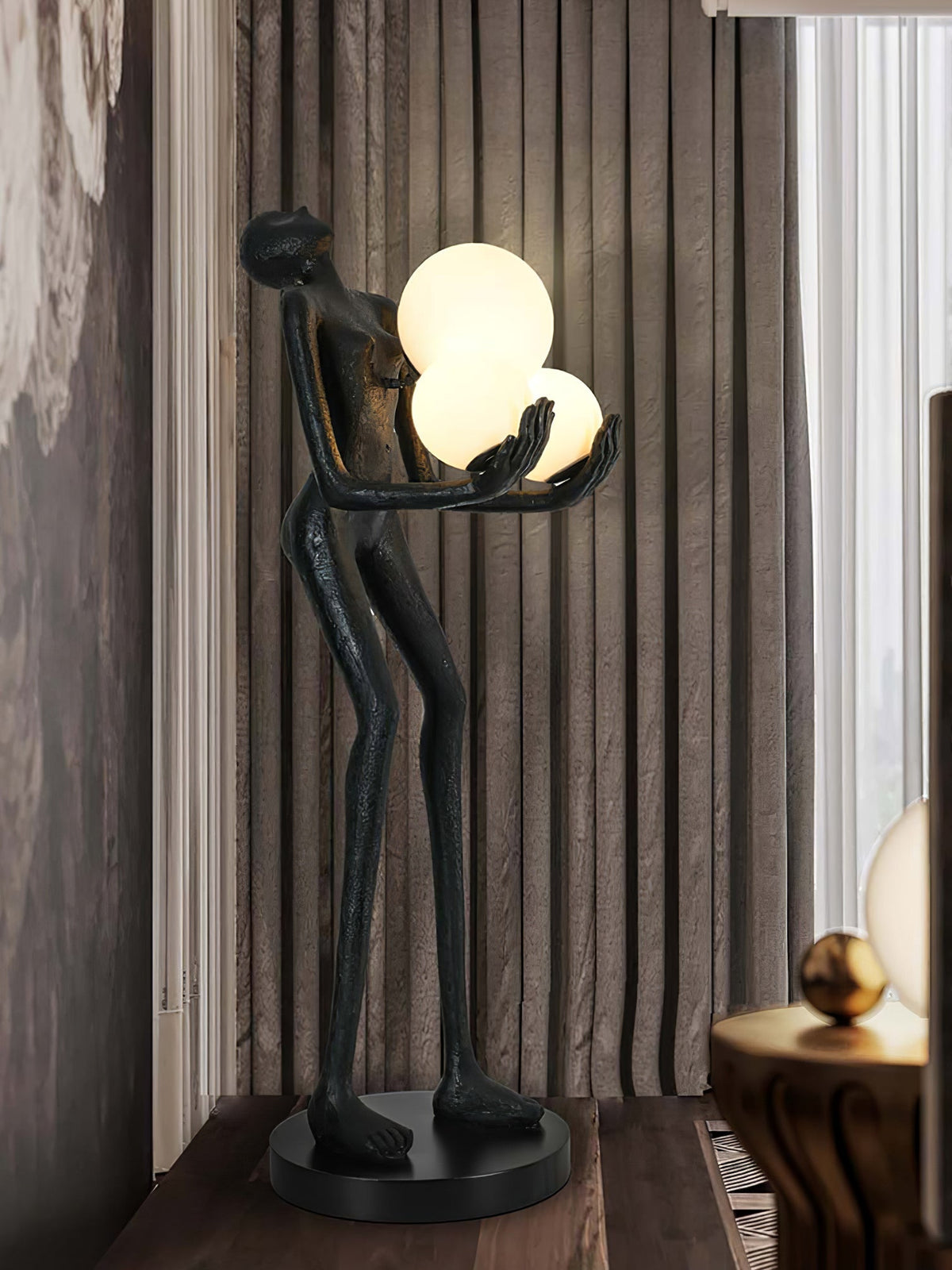 Erthearae Abstract Iron Floor Lamp