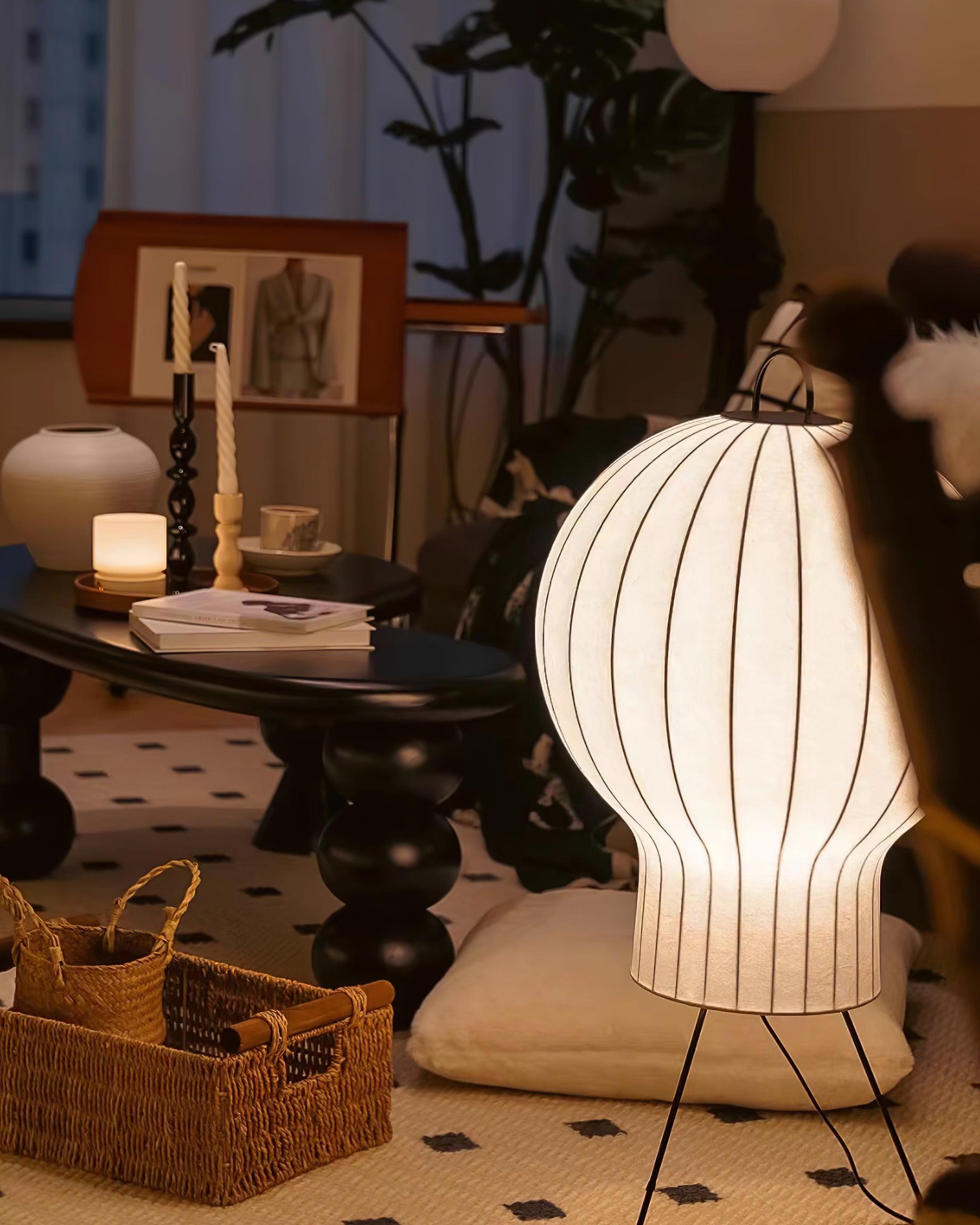 Balloon Minimalist Silk Floor lamp