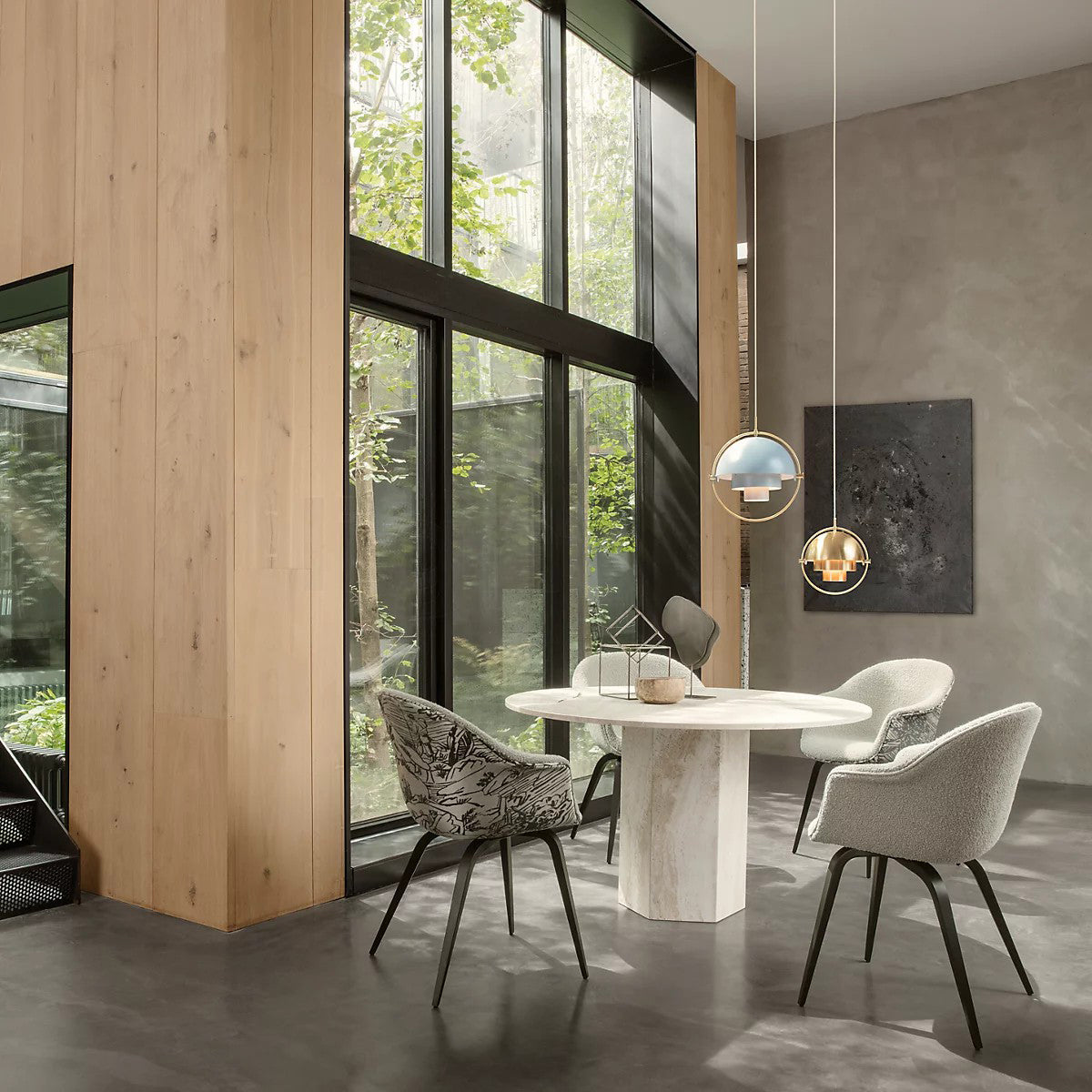 Lustra Pendant Lamp Deformed Ball Golden - Neutral Decor
