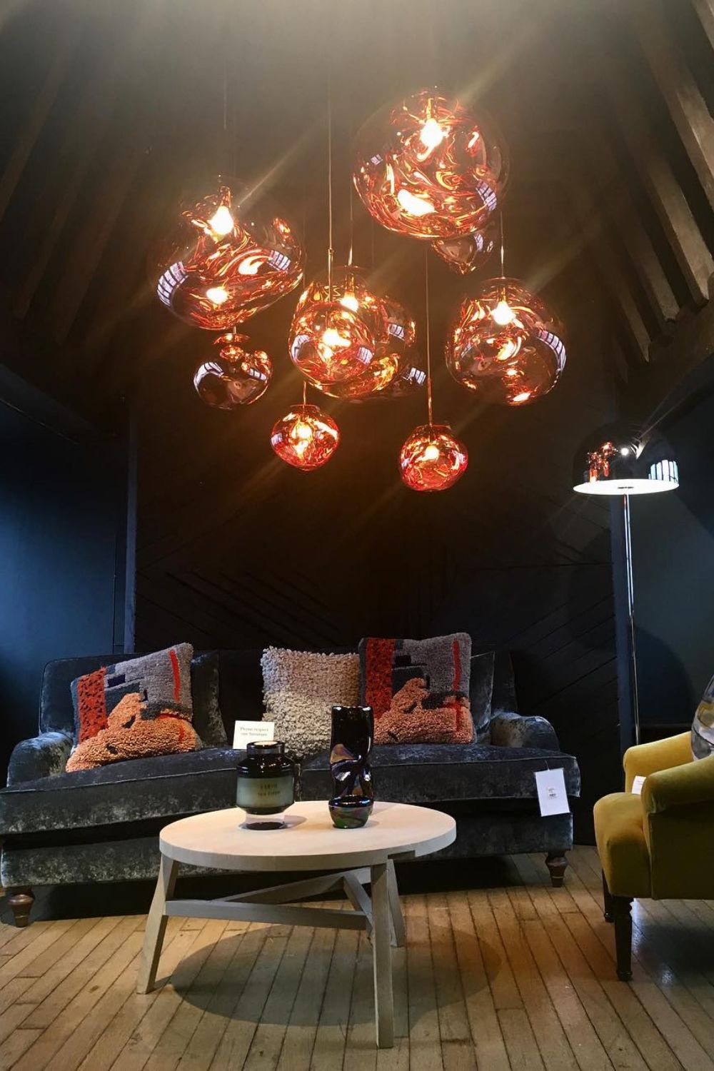Aveneneria Spheres Pendant Lamp