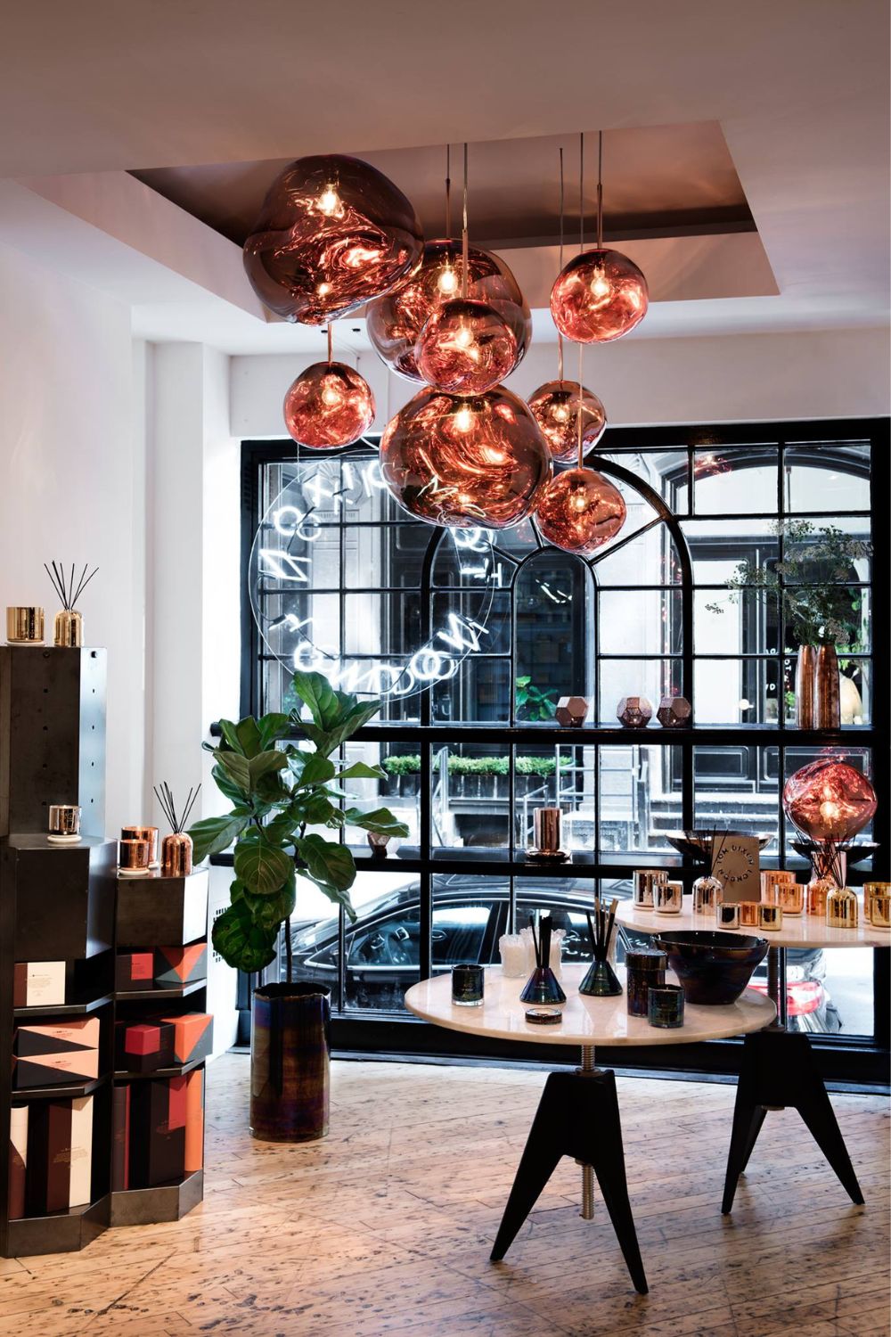 Aveneneria Spheres Pendant Lamp