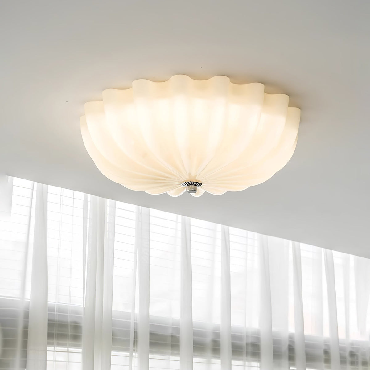 Urelis Ceiling Lamp Murano Blown Glass Shell Inspired