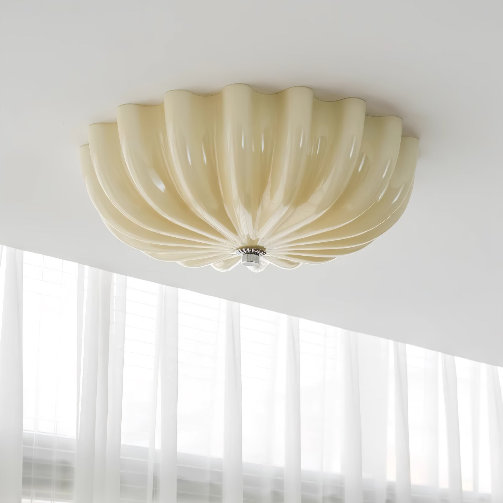 Urelis Ceiling Lamp Murano Blown Glass Shell Inspired