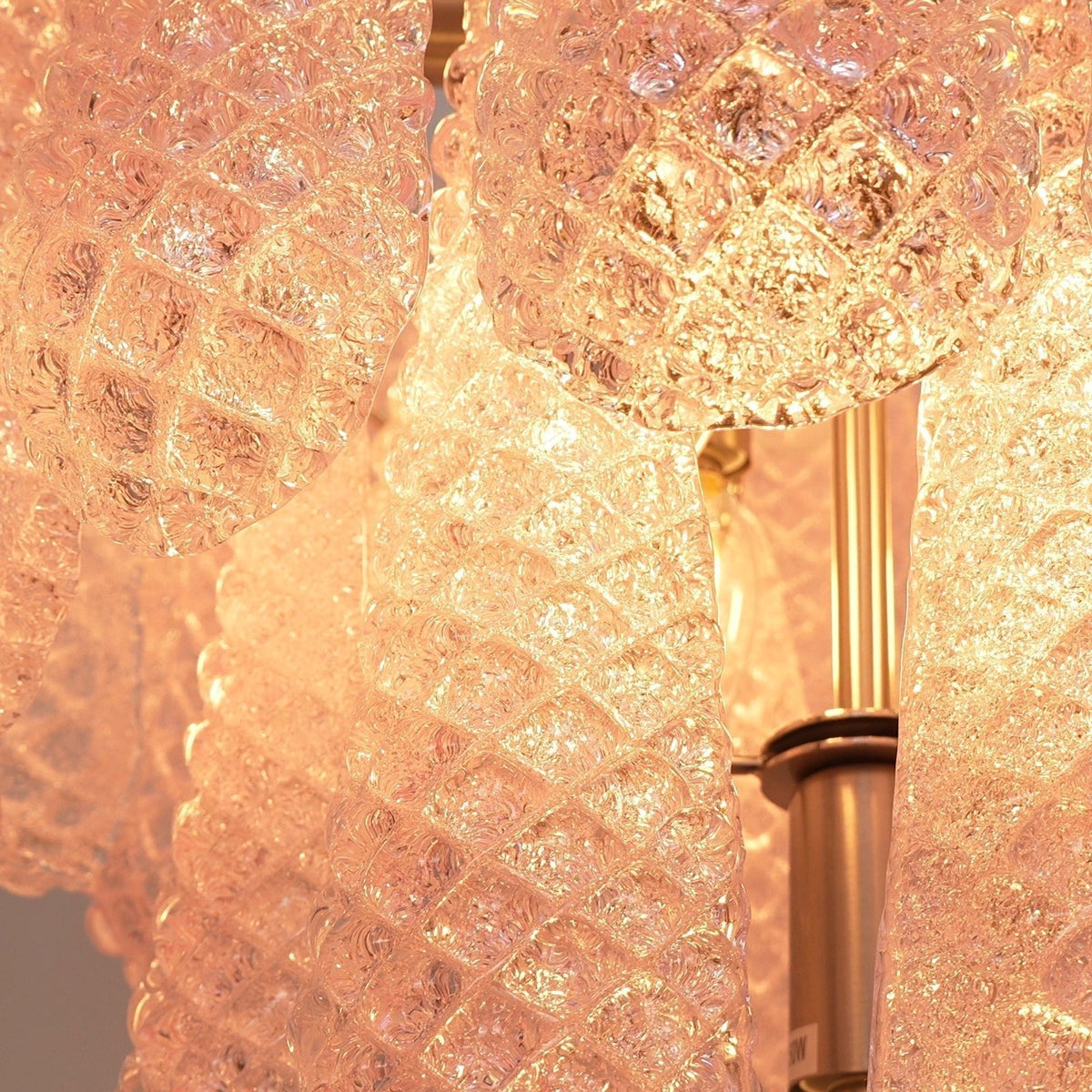 Cirelian Chandelier Pink Dewdrop Cascading Romantic