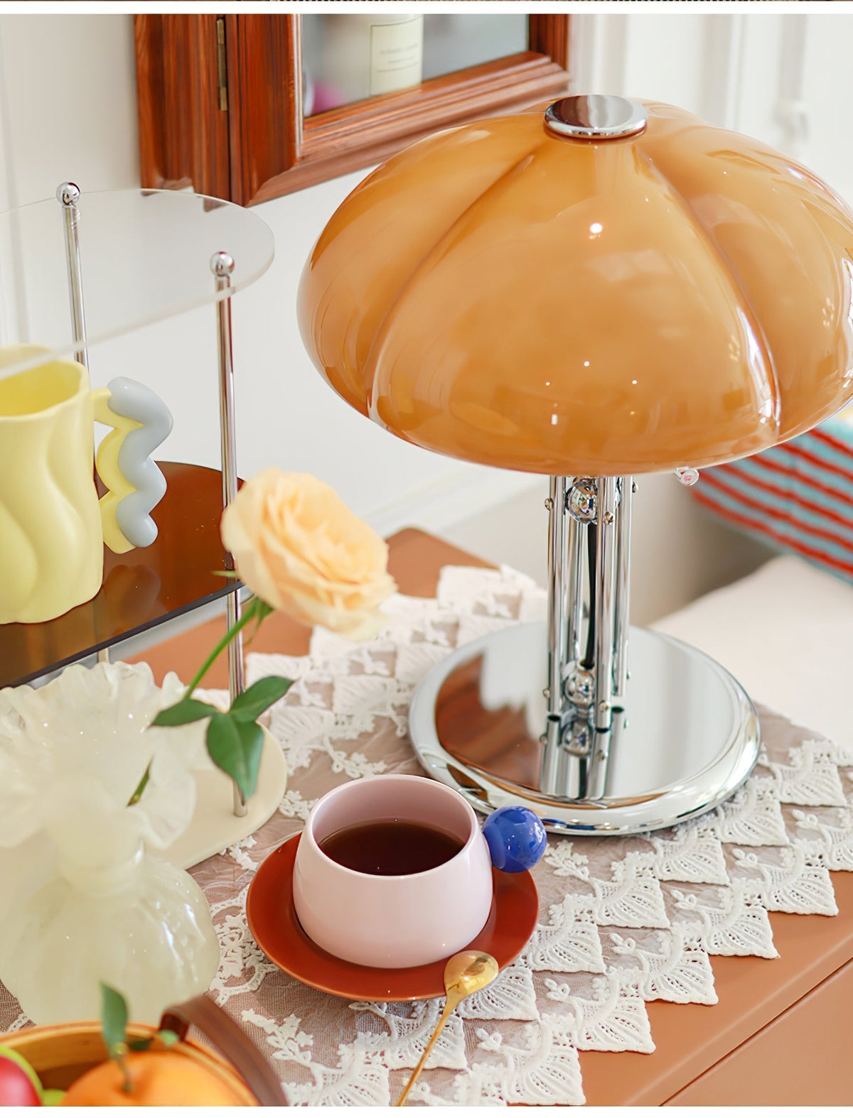 Lioreline Modern Table Lamp