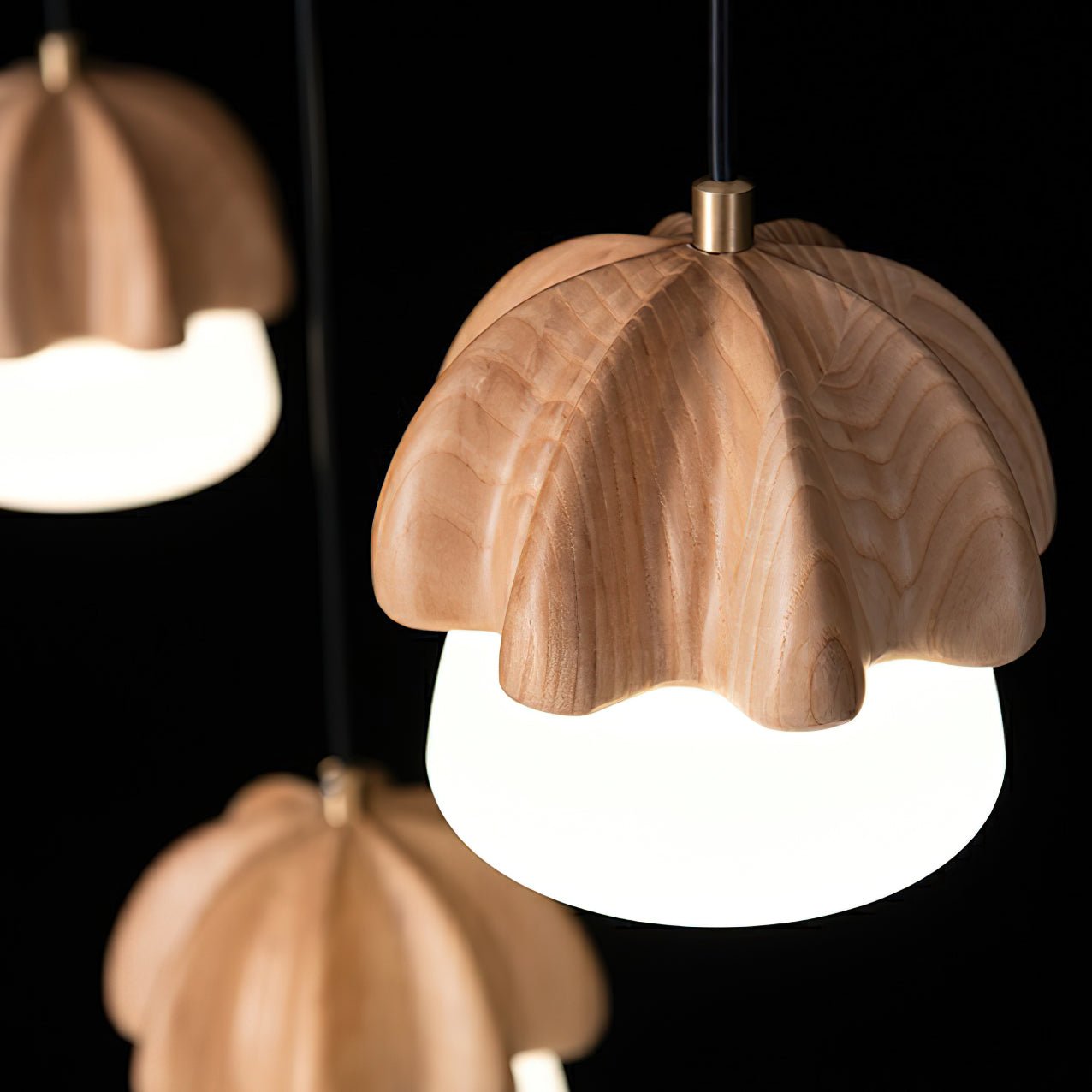 Rineine Pendant Lamp Mushroom Cluster Wood & Glass