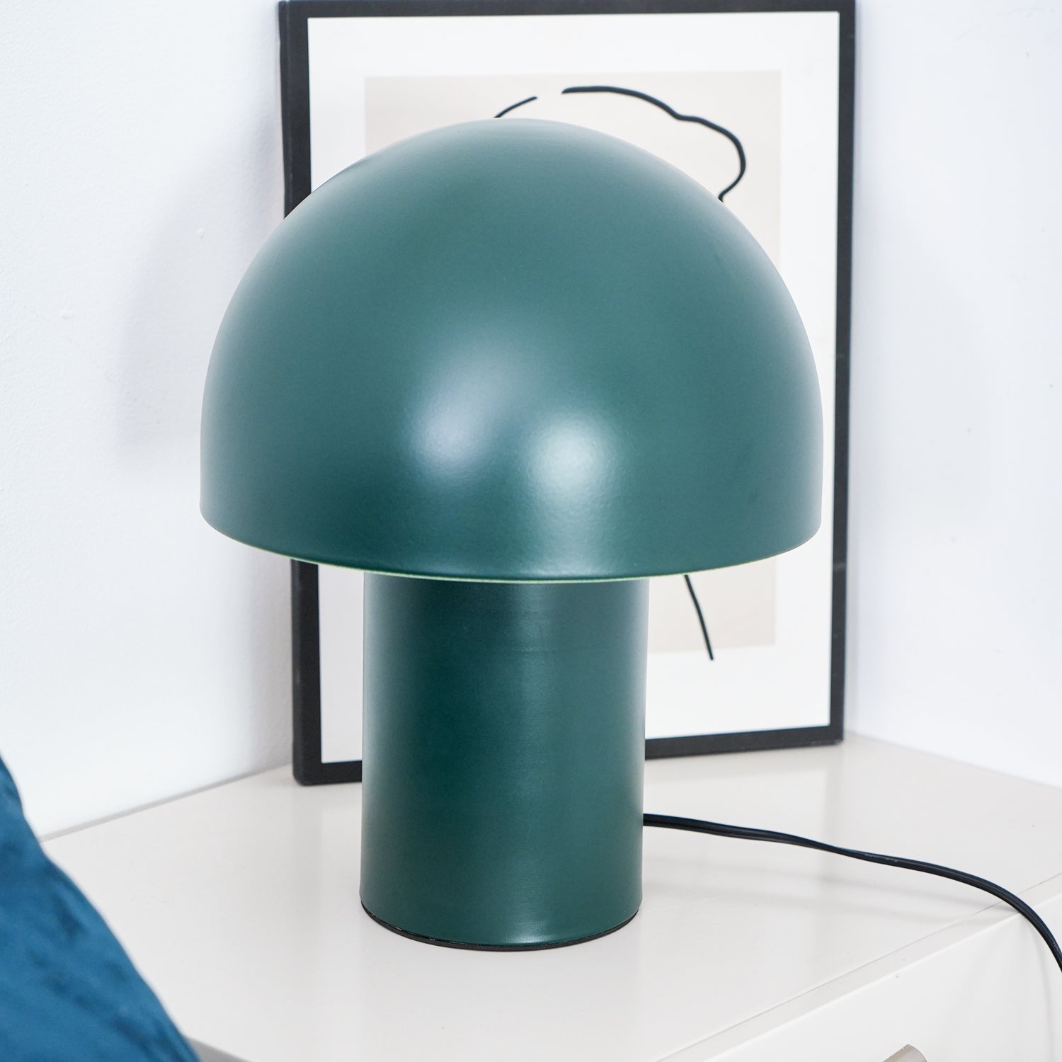 Urathen Retro Table Lamp