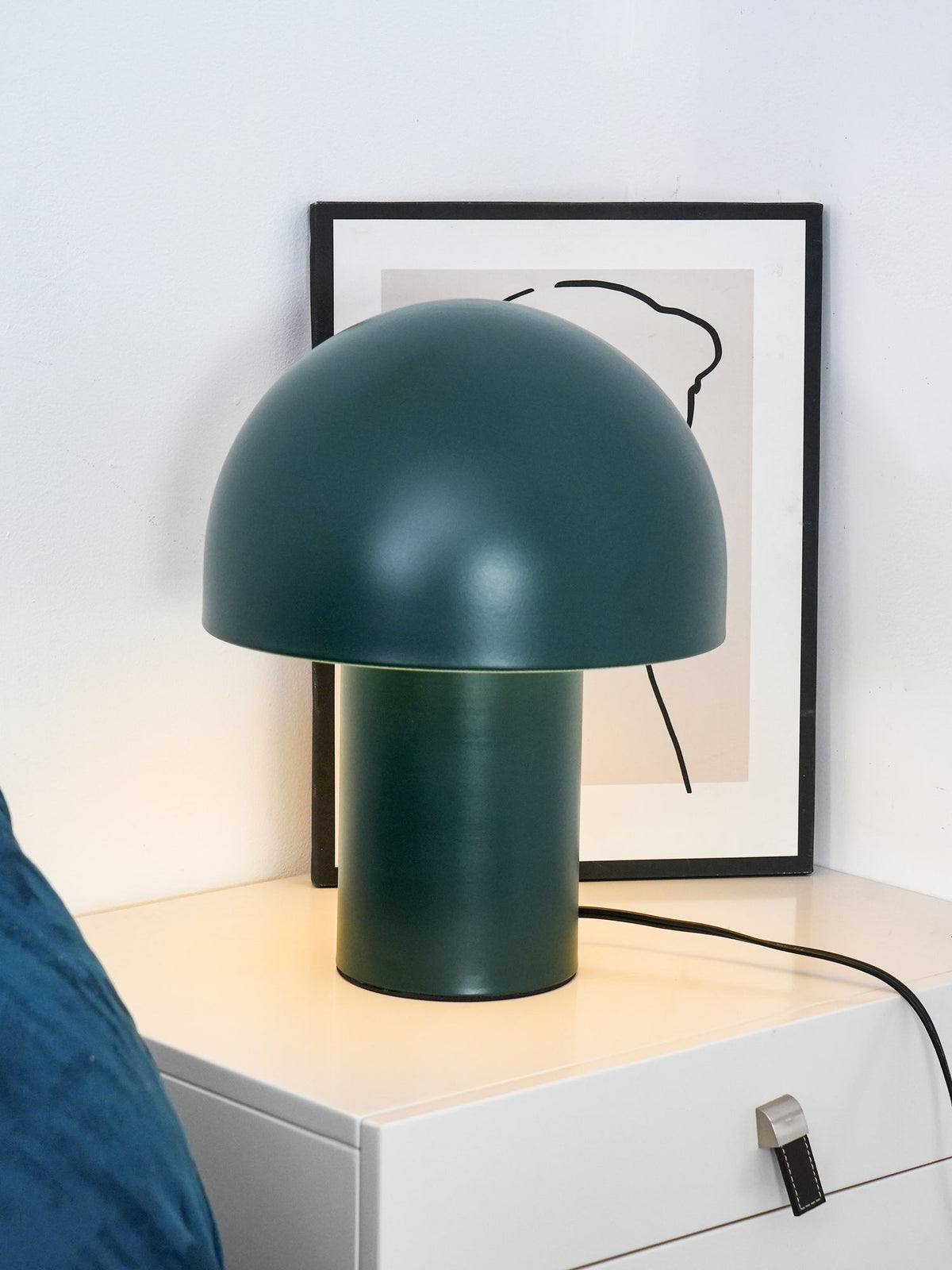 Urathen Retro Table Lamp