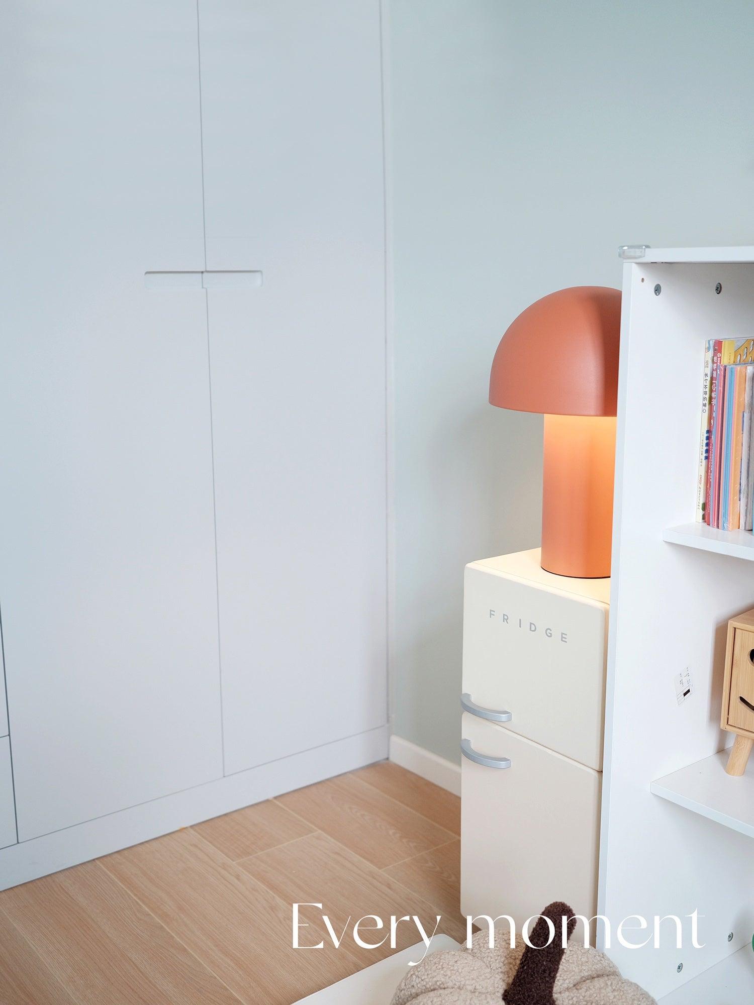 Urathen Retro Table Lamp