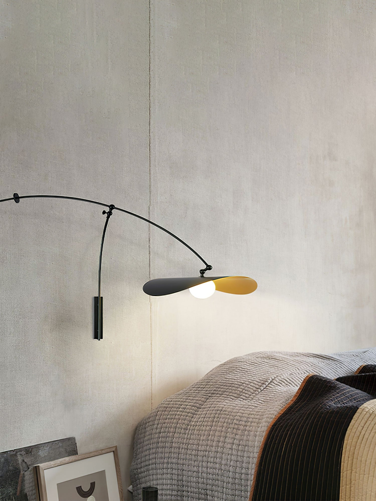 Tirove Glass Minimalist Wall Lamp