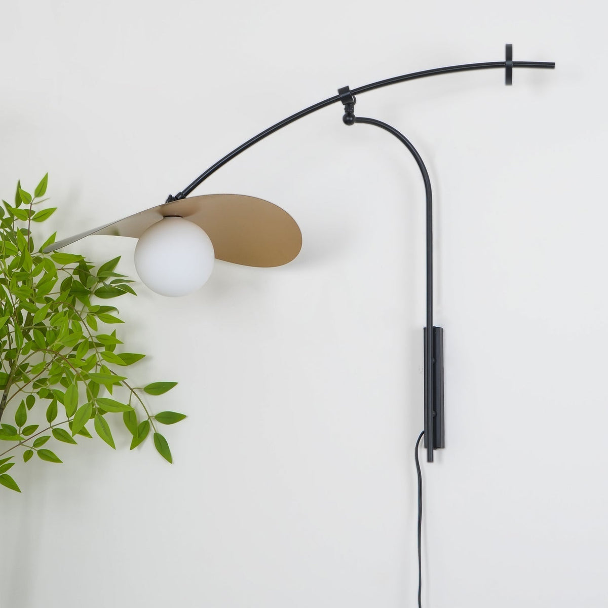 Tirove Glass Minimalist Wall Lamp