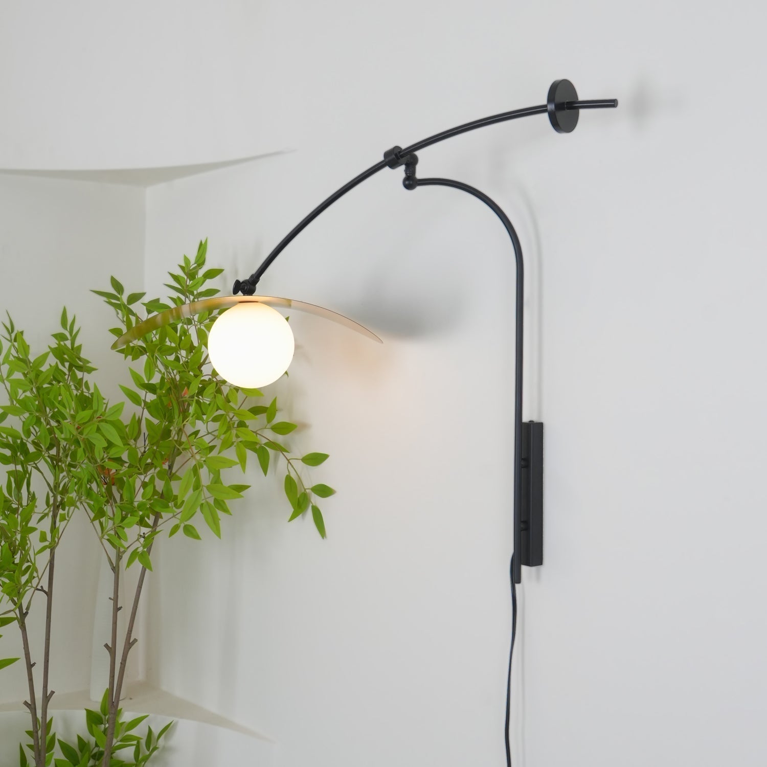 Tirove Glass Minimalist Wall Lamp