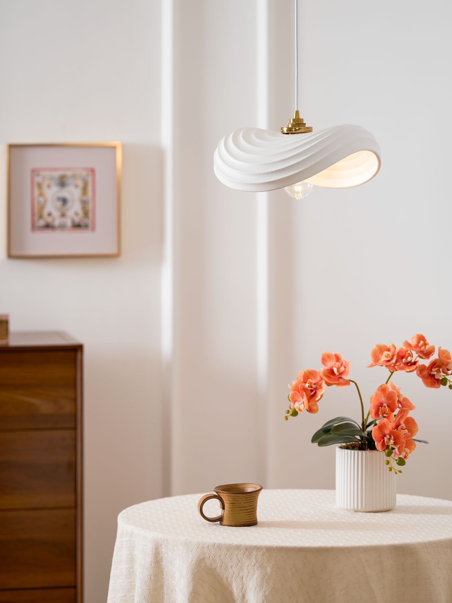 Lucaneria Modern Resin Pendant Light