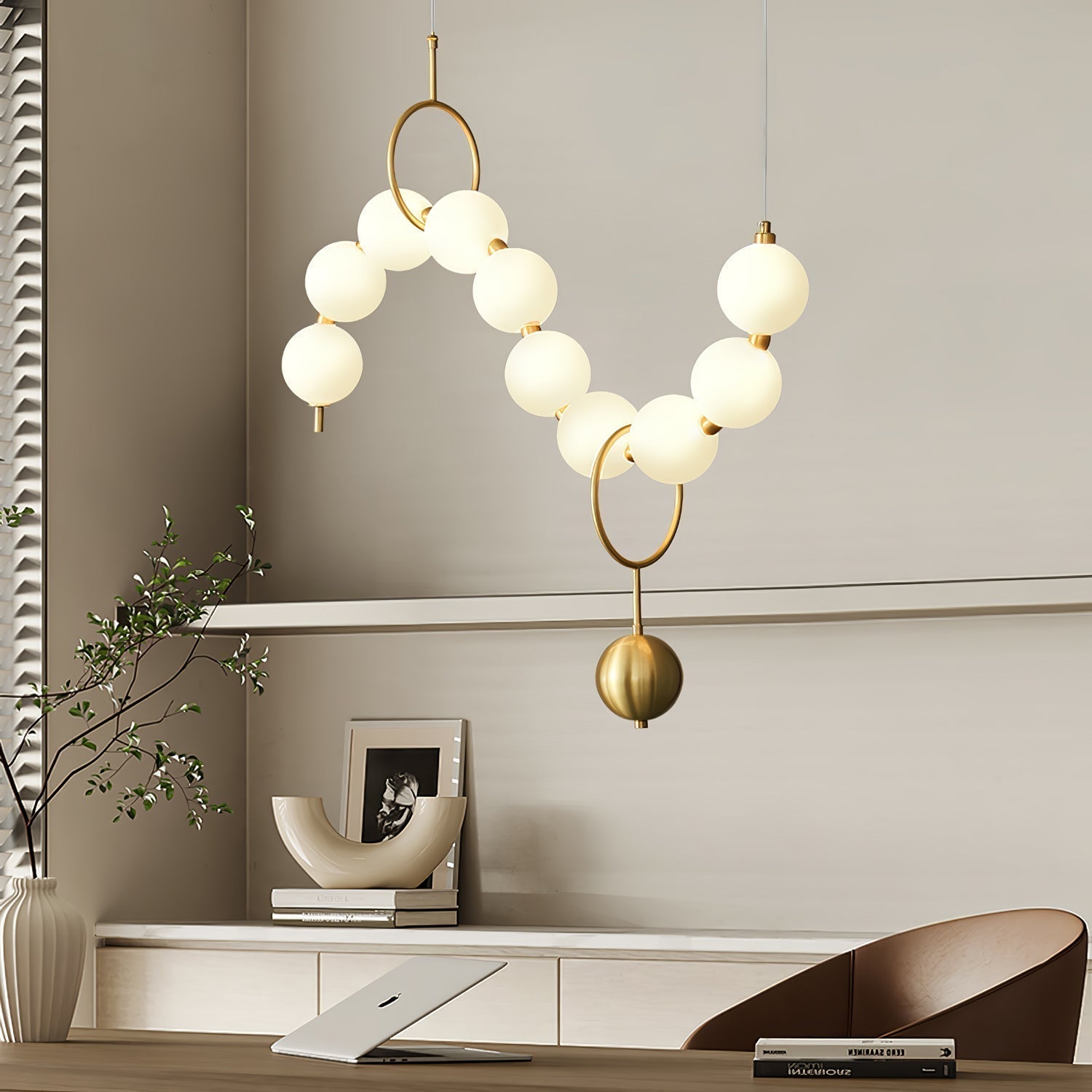 Eirinielle Pendant Lamp Necklace Glass