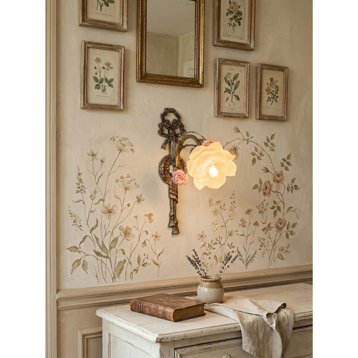 Elarose Wall Lamp