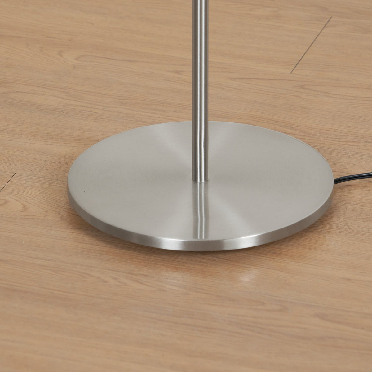 Bexno Minimalist Floor Lamp