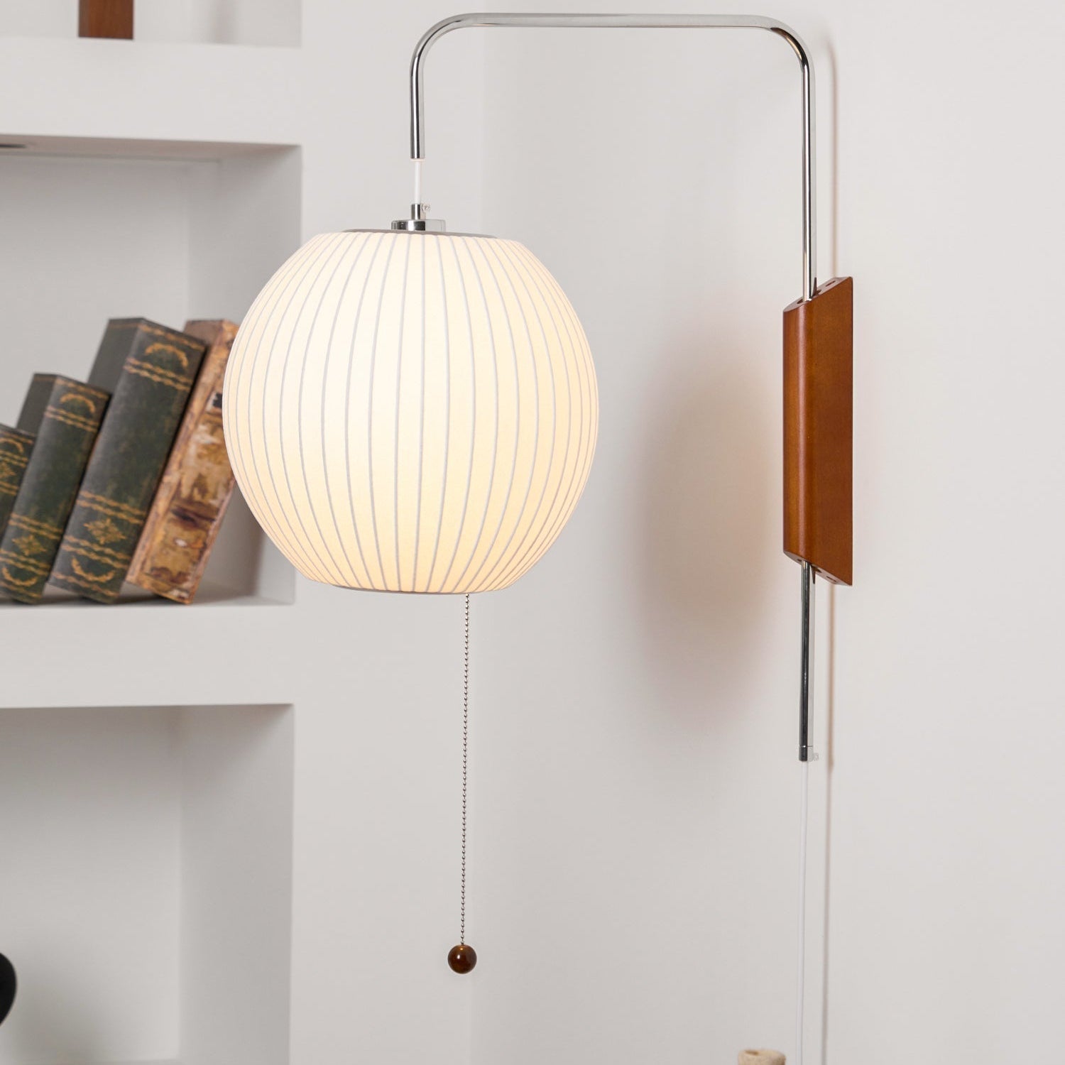 Lustra Wall Sconce Walnut Ball - Neutral Decor