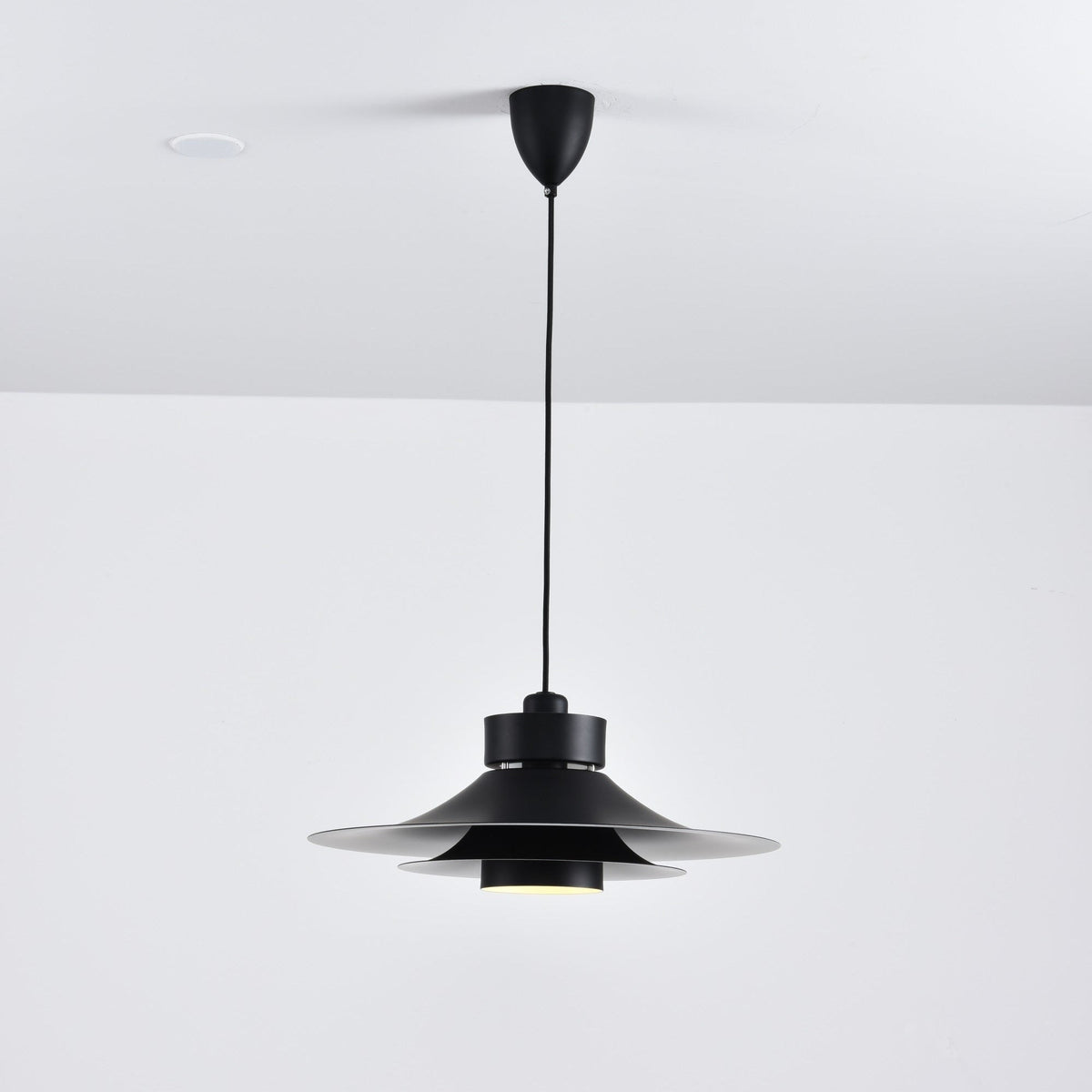 Rivivaya Minimalist Pendant Lamp
