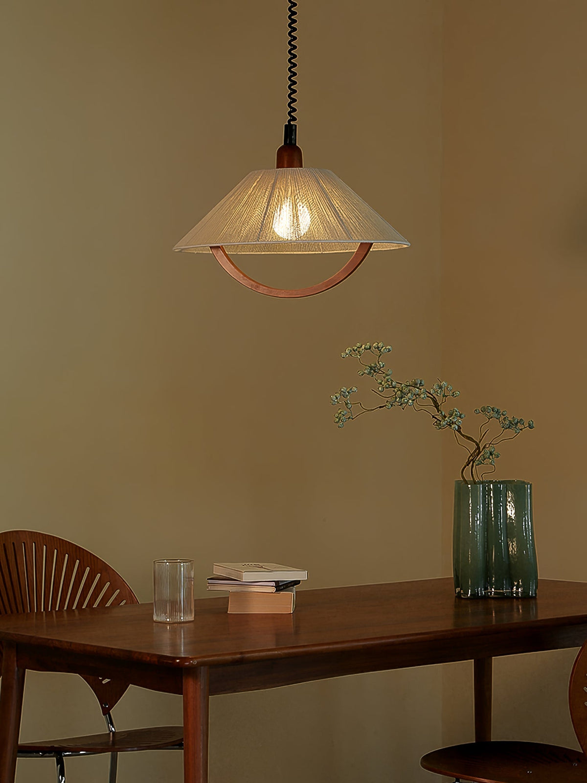 Reneria Minimalist Pendant Light