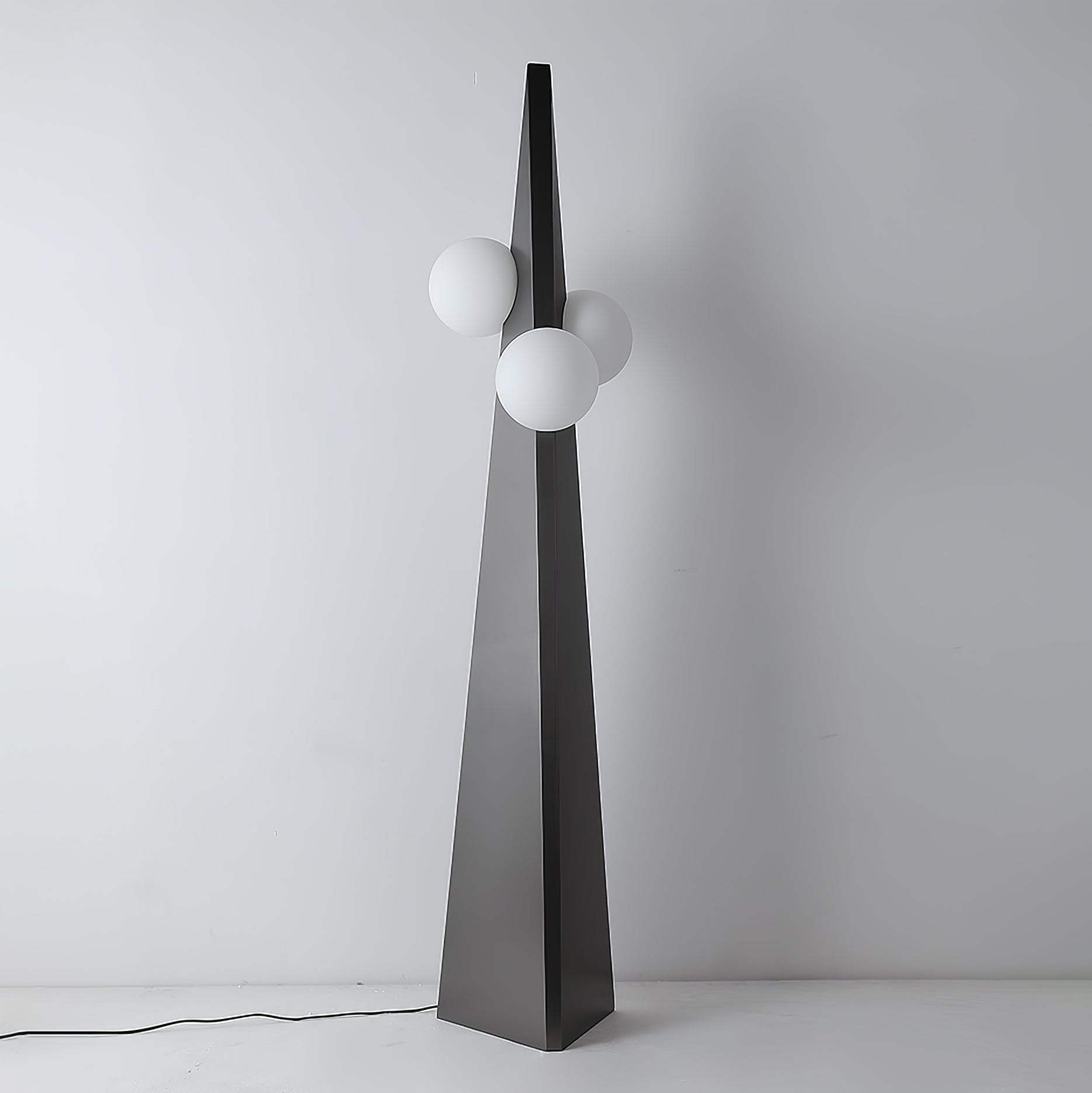 Lymarora Sculptural Floor Lamp