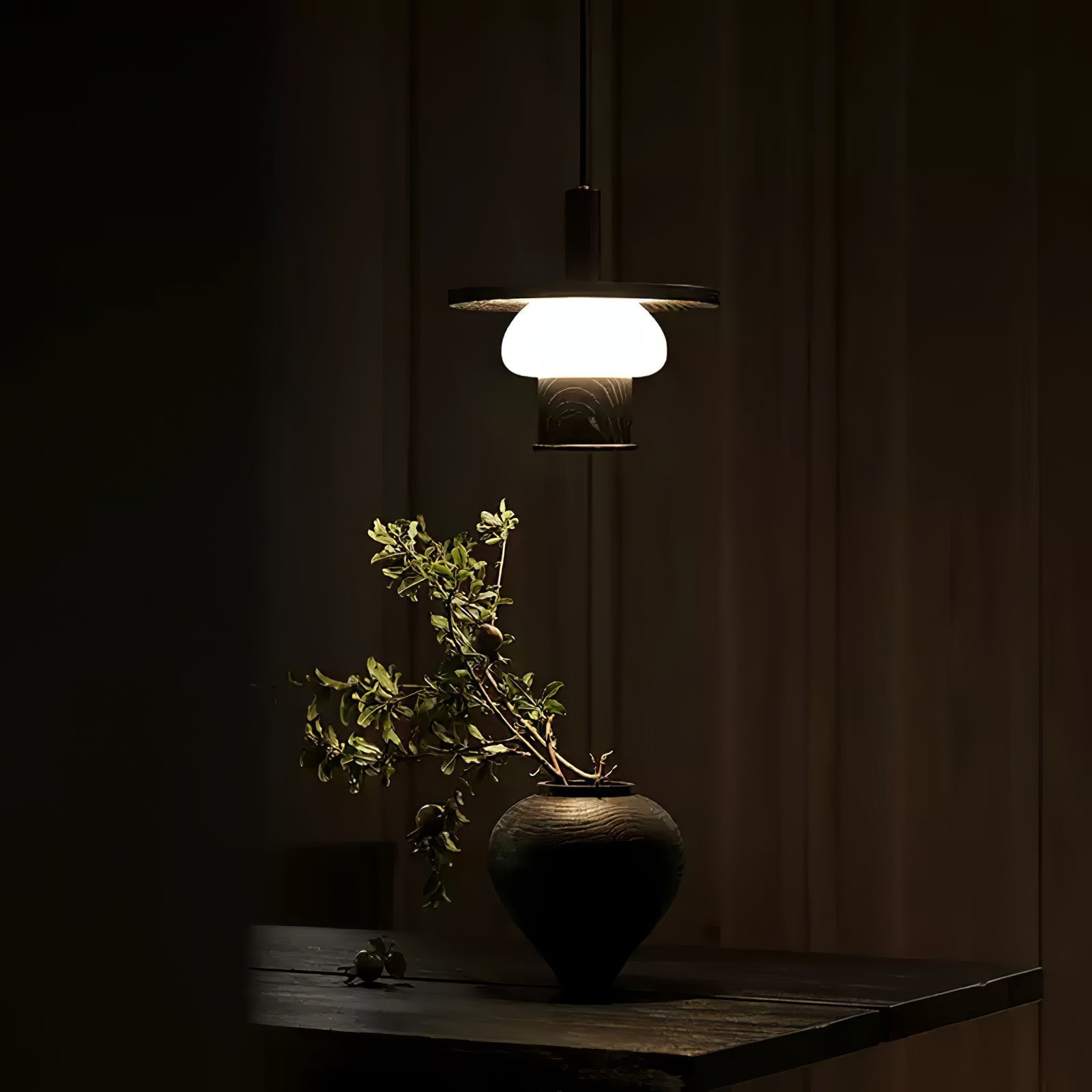 Zephaan Traditional Art Classic Glass Wood Pendant Light