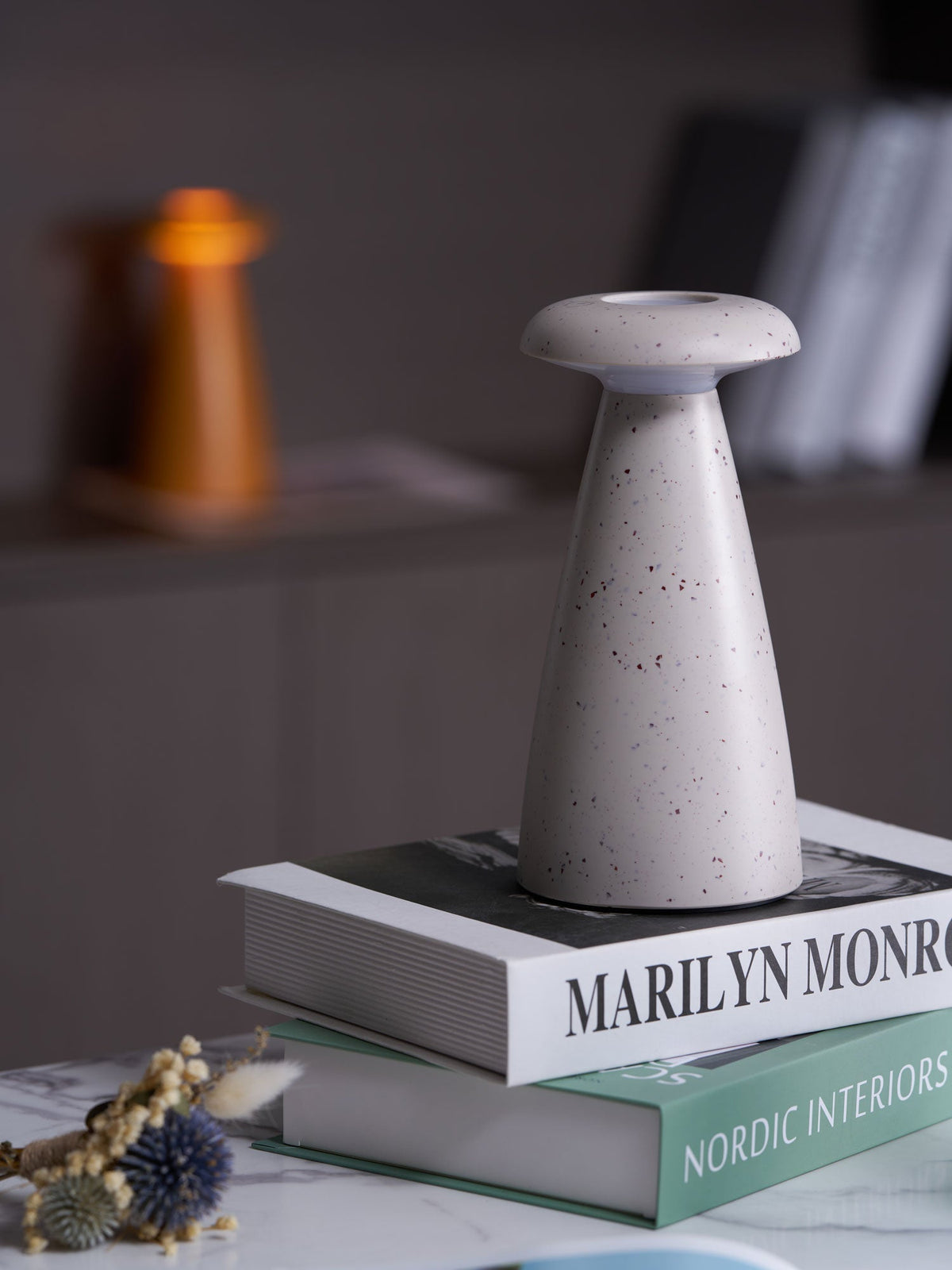 Mushroove Ceramic Minimalist Table Lamp