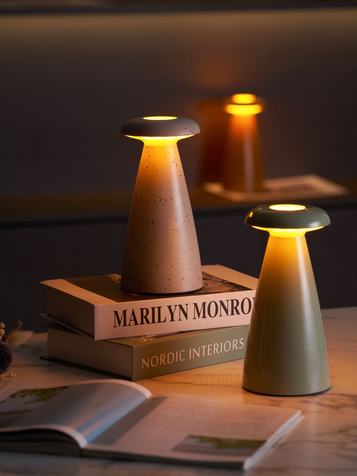 Mushroove Ceramic Minimalist Table Lamp