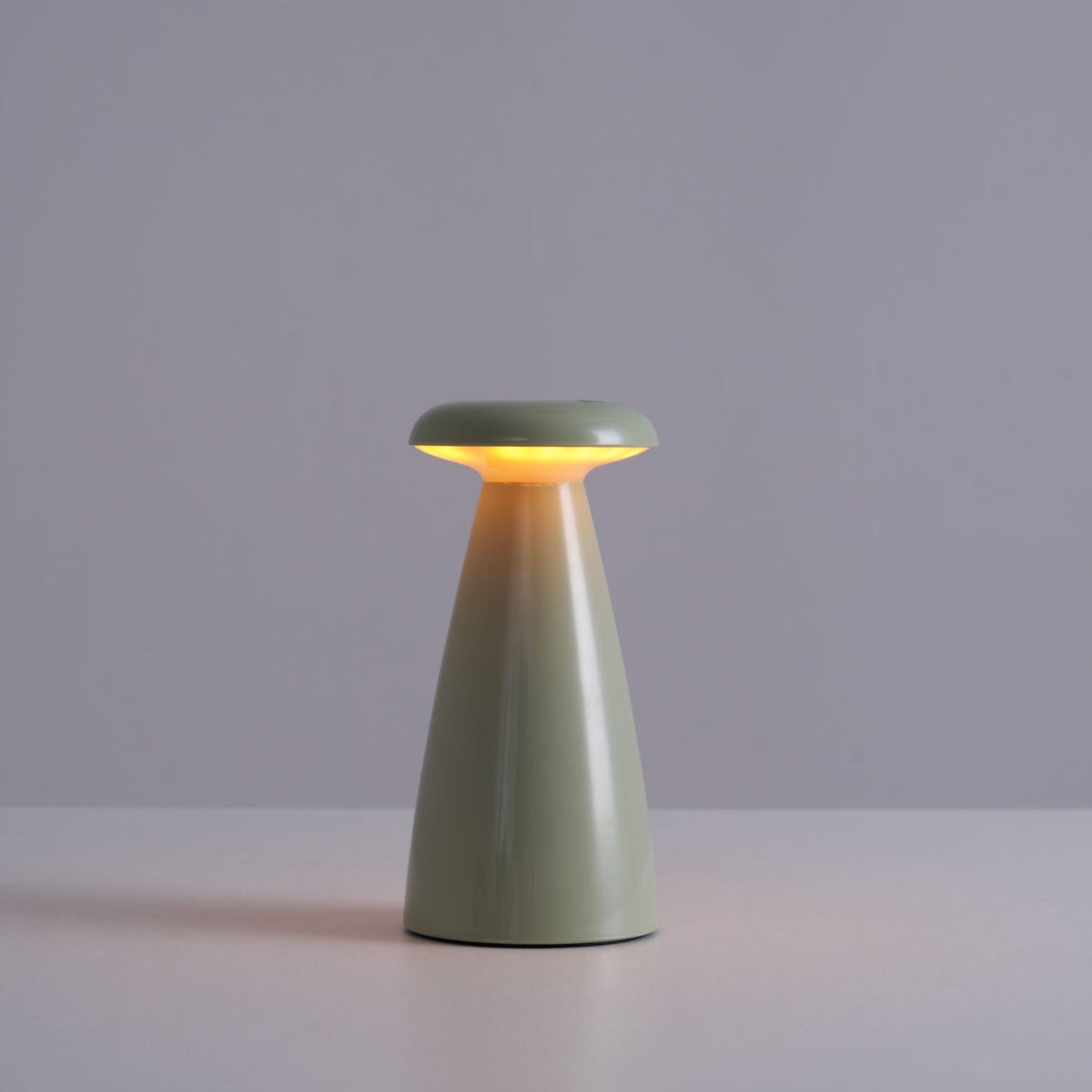 Mushroove Ceramic Minimalist Table Lamp