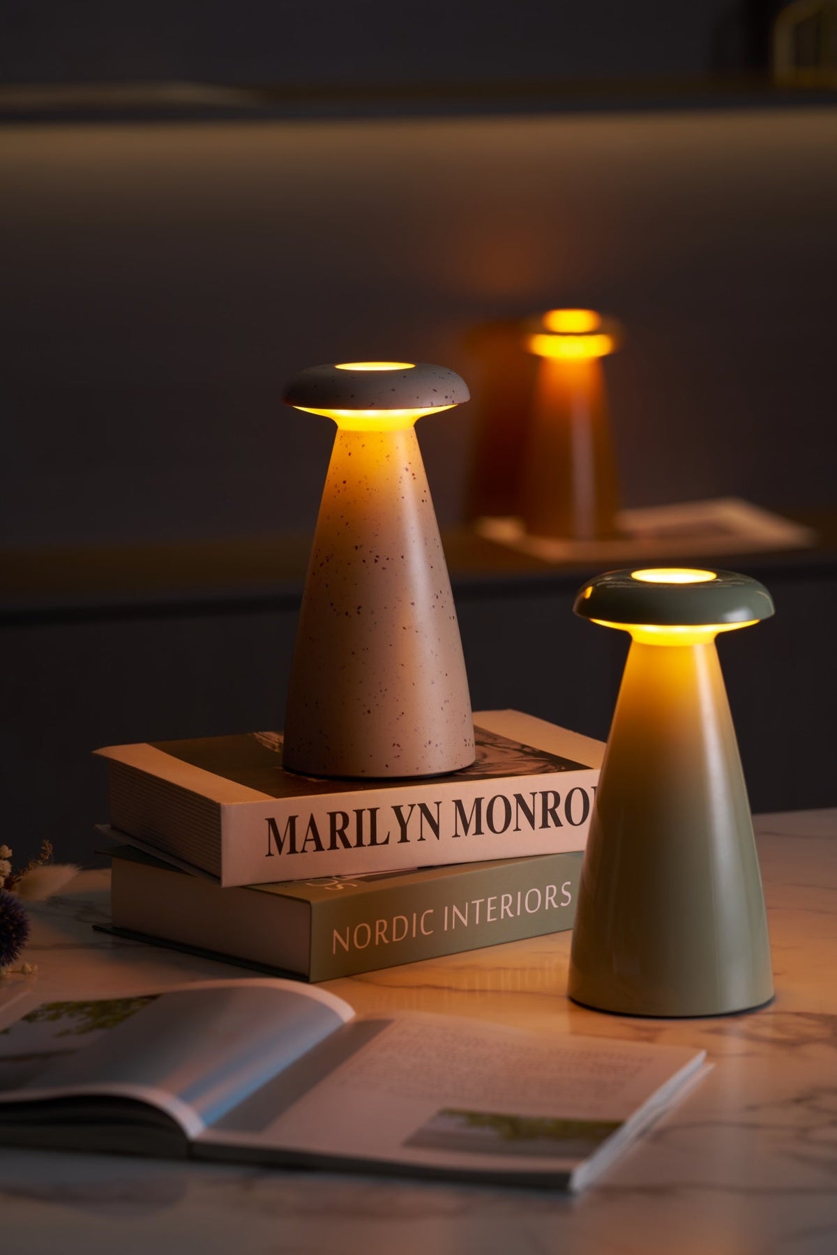 Mushroove Ceramic Minimalist Table Lamp