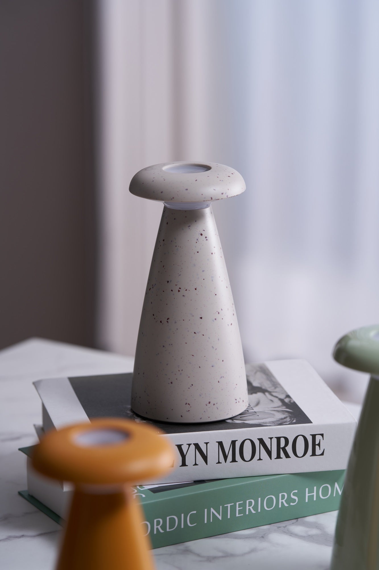 Mushroove Ceramic Minimalist Table Lamp