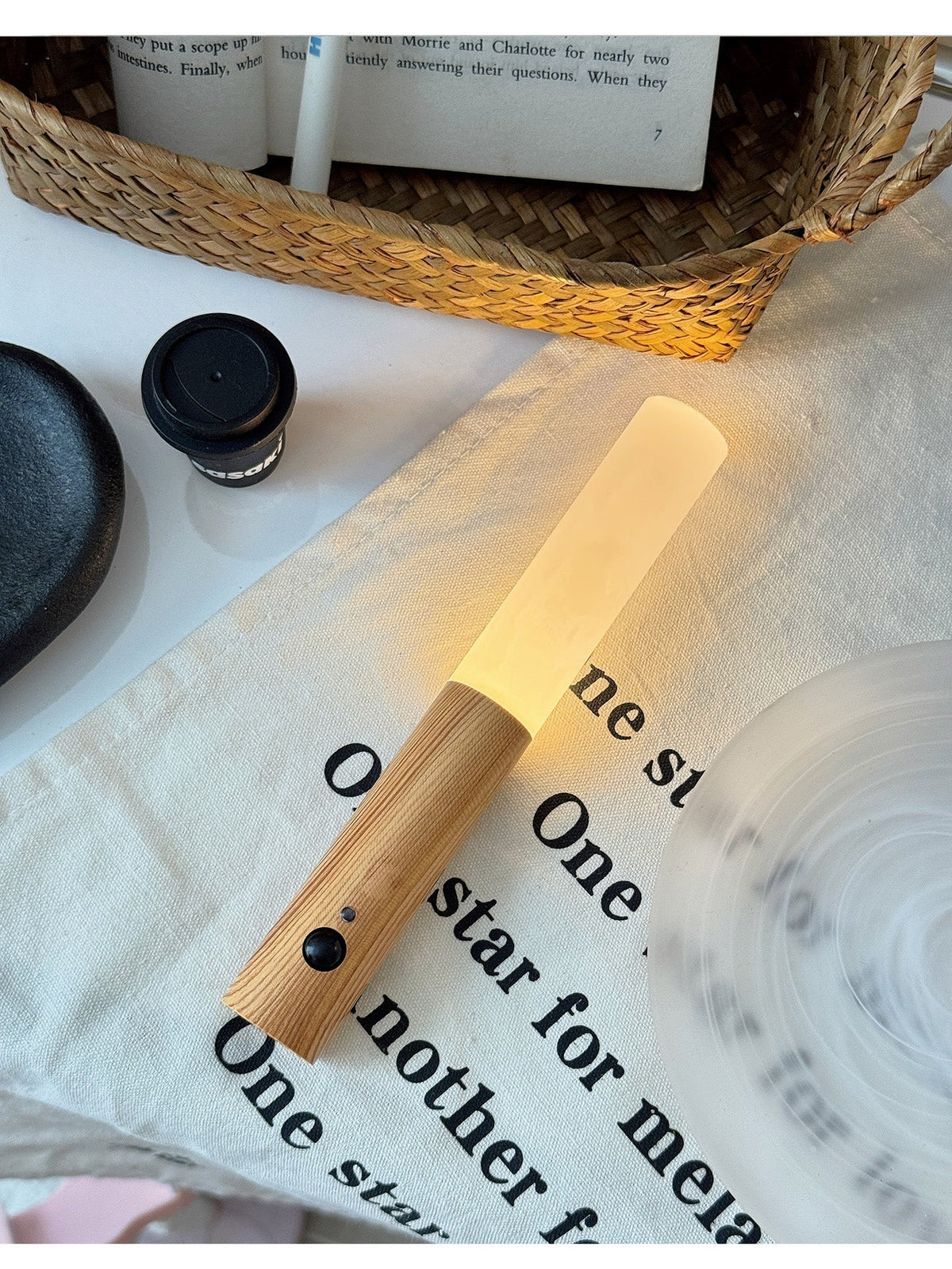 Hexl Magnet Rechargeable Wall Lamp