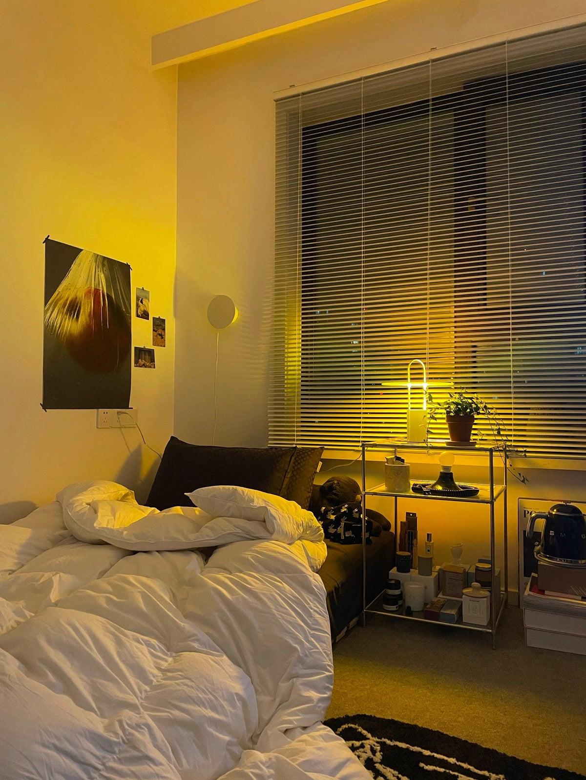 Hattie Modern Table Lamp
