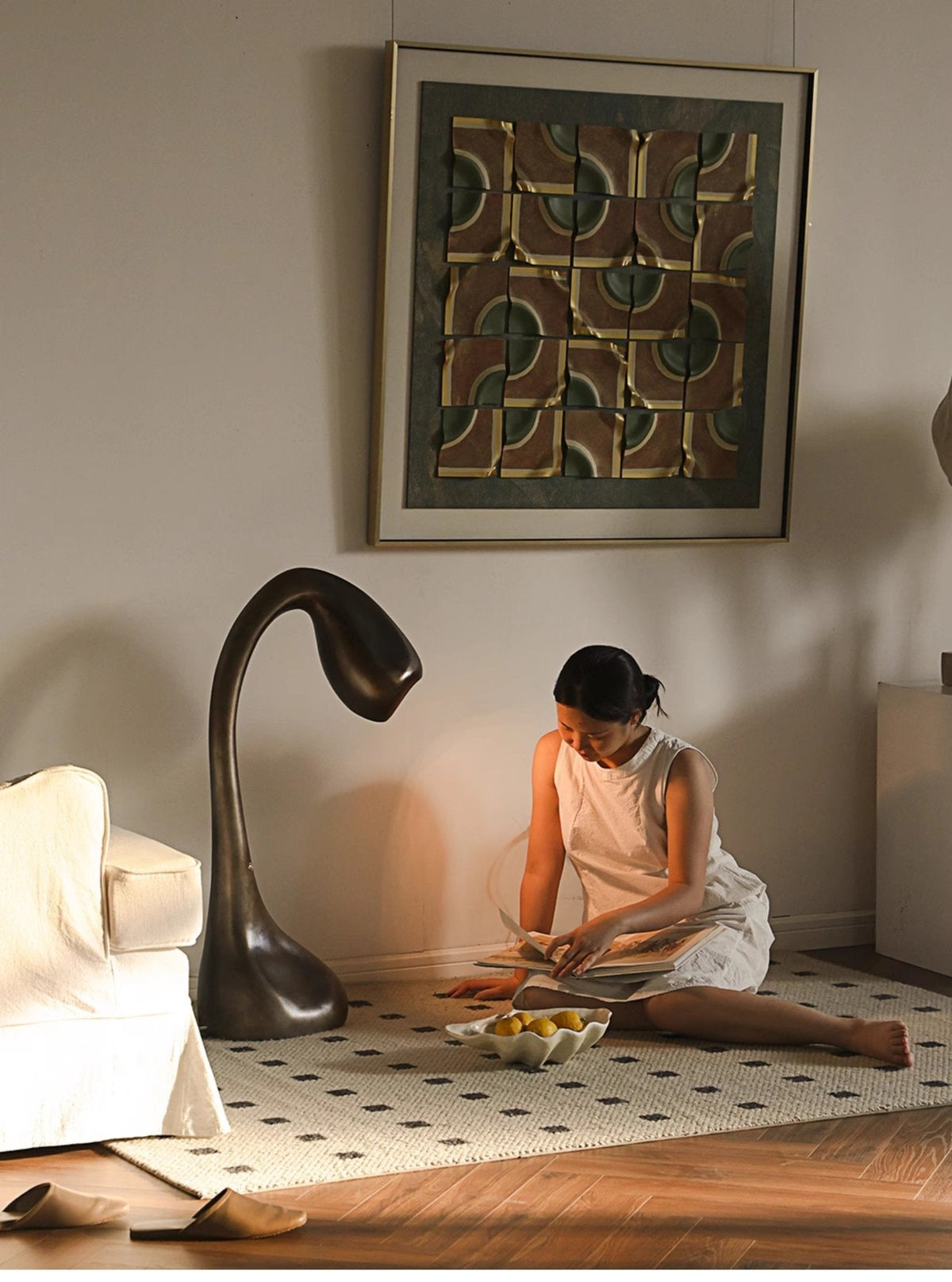 Kyns Sculptural Table Lamp
