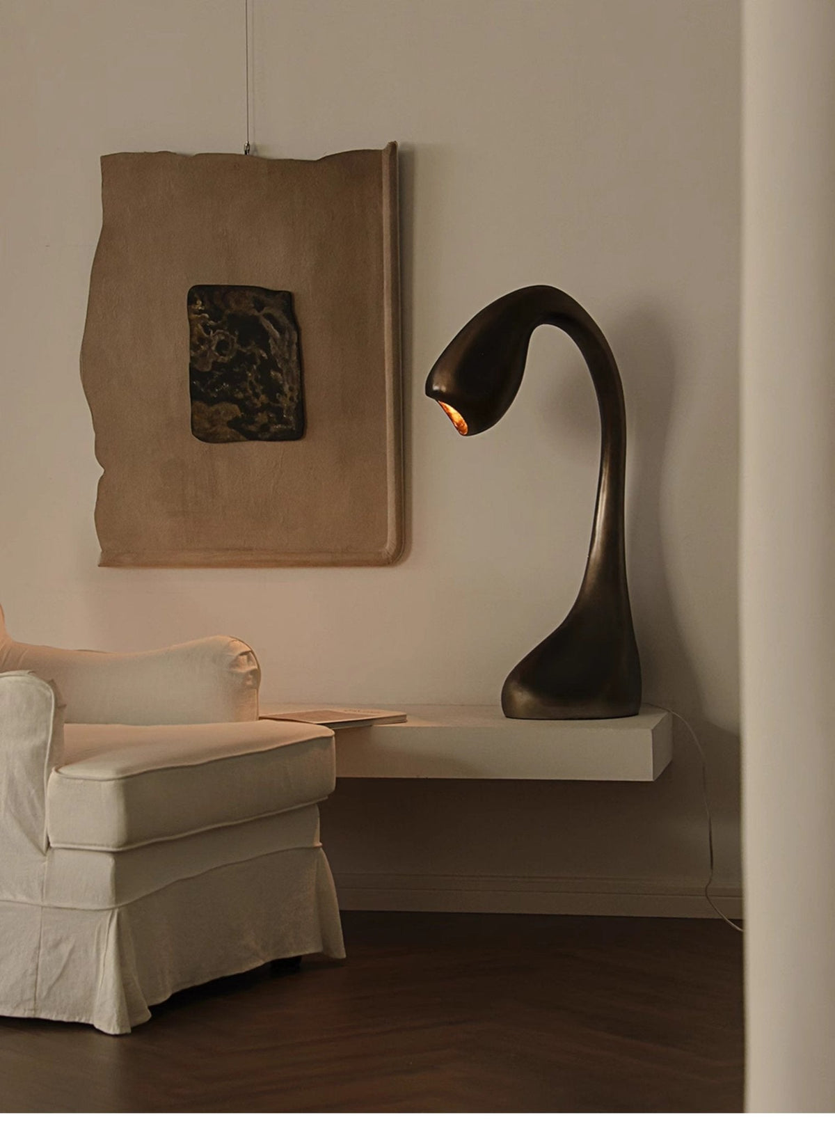 Kyns Sculptural Table Lamp