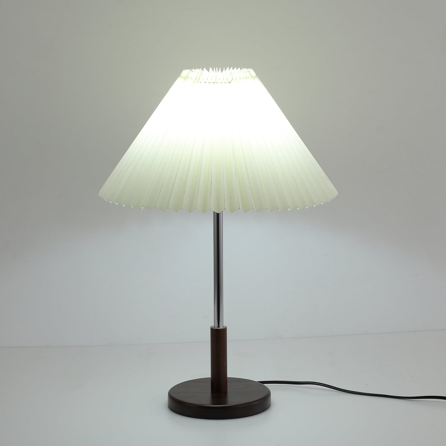 Syliriella Modern Wood Table Lamp