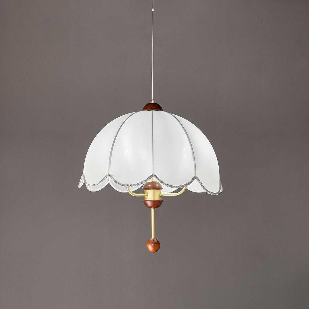 Varaeia Traditional Elegance Bloom Fabric Wood Pendant Lamp