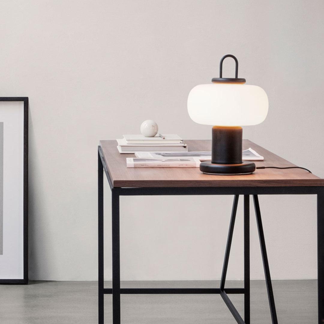 Reveny Minimalist Table Lamp