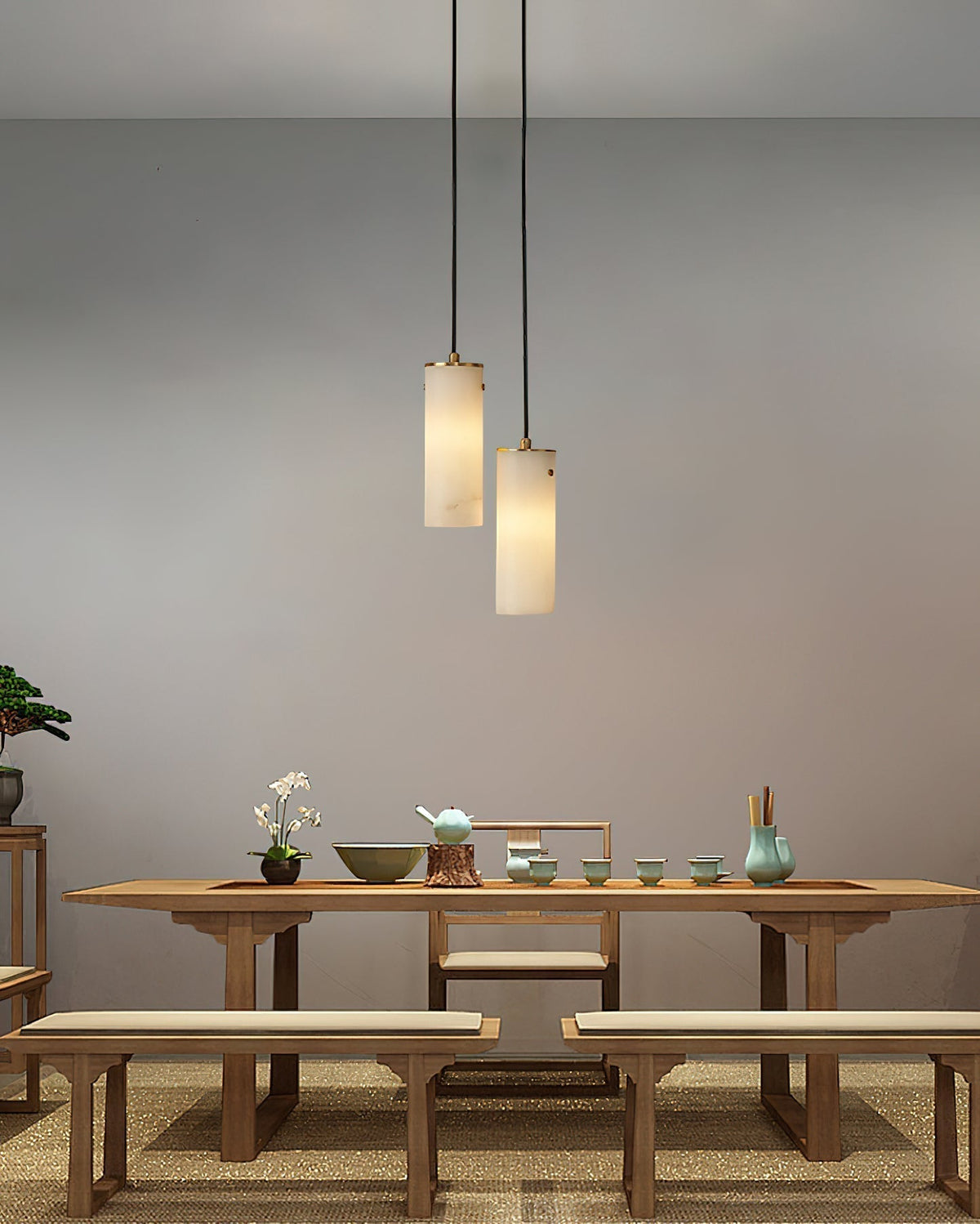 Lyvina Vertical Alabaster Pendant Light