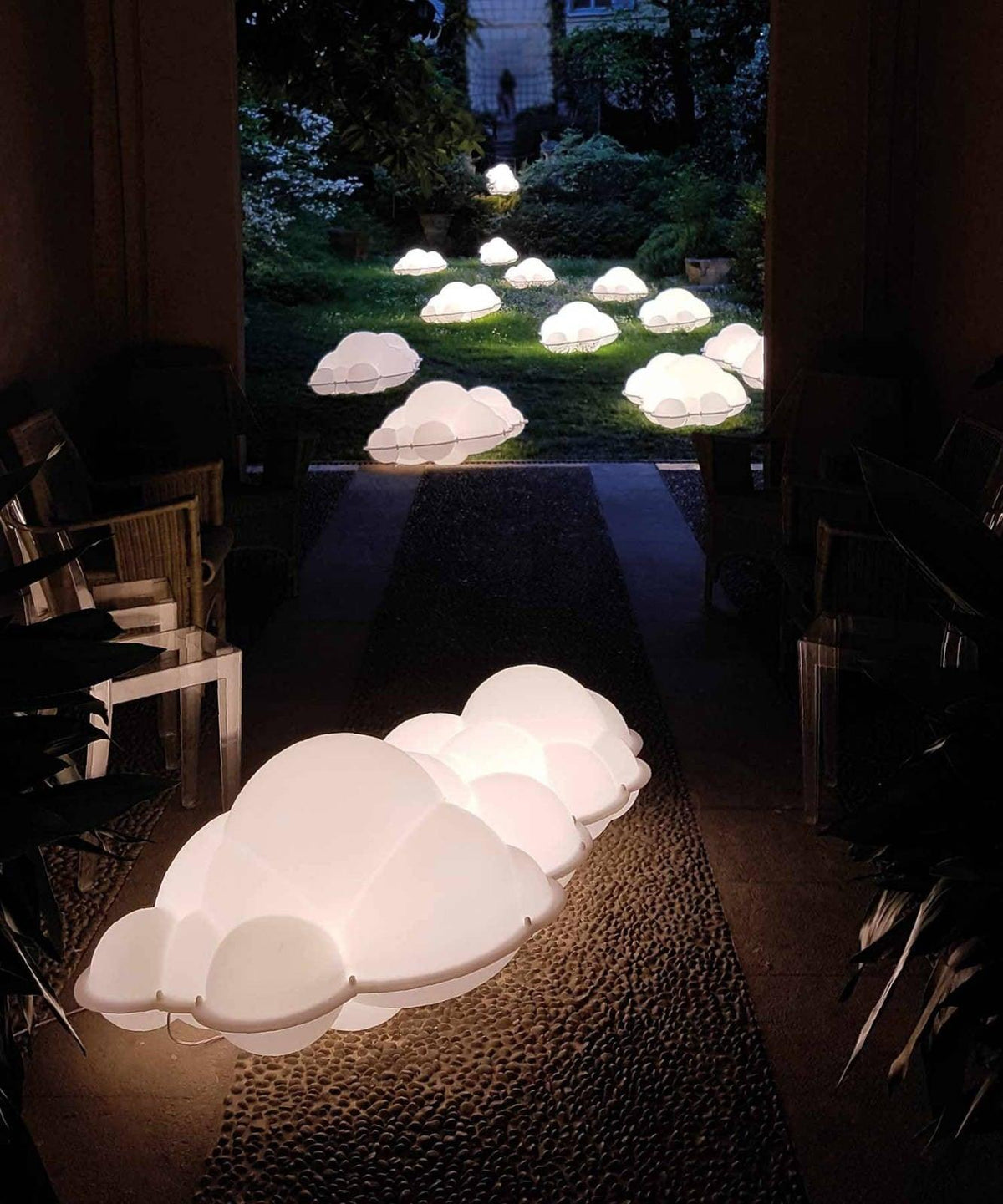 Svianol PE Artistic Pendant Lamp