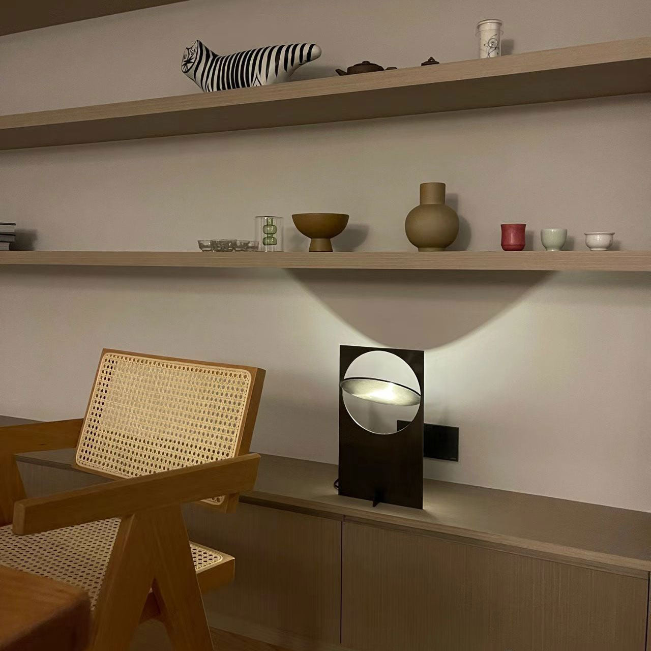 Sixor Steel Futuristic Table Lamp