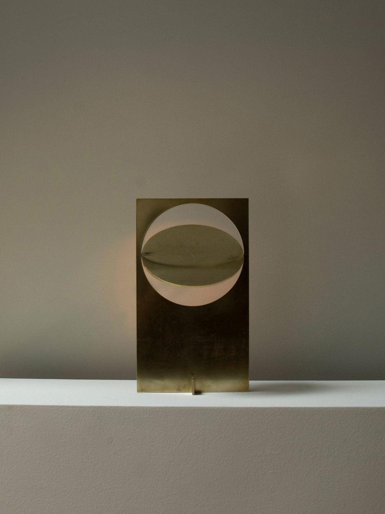 Sixor Steel Futuristic Table Lamp