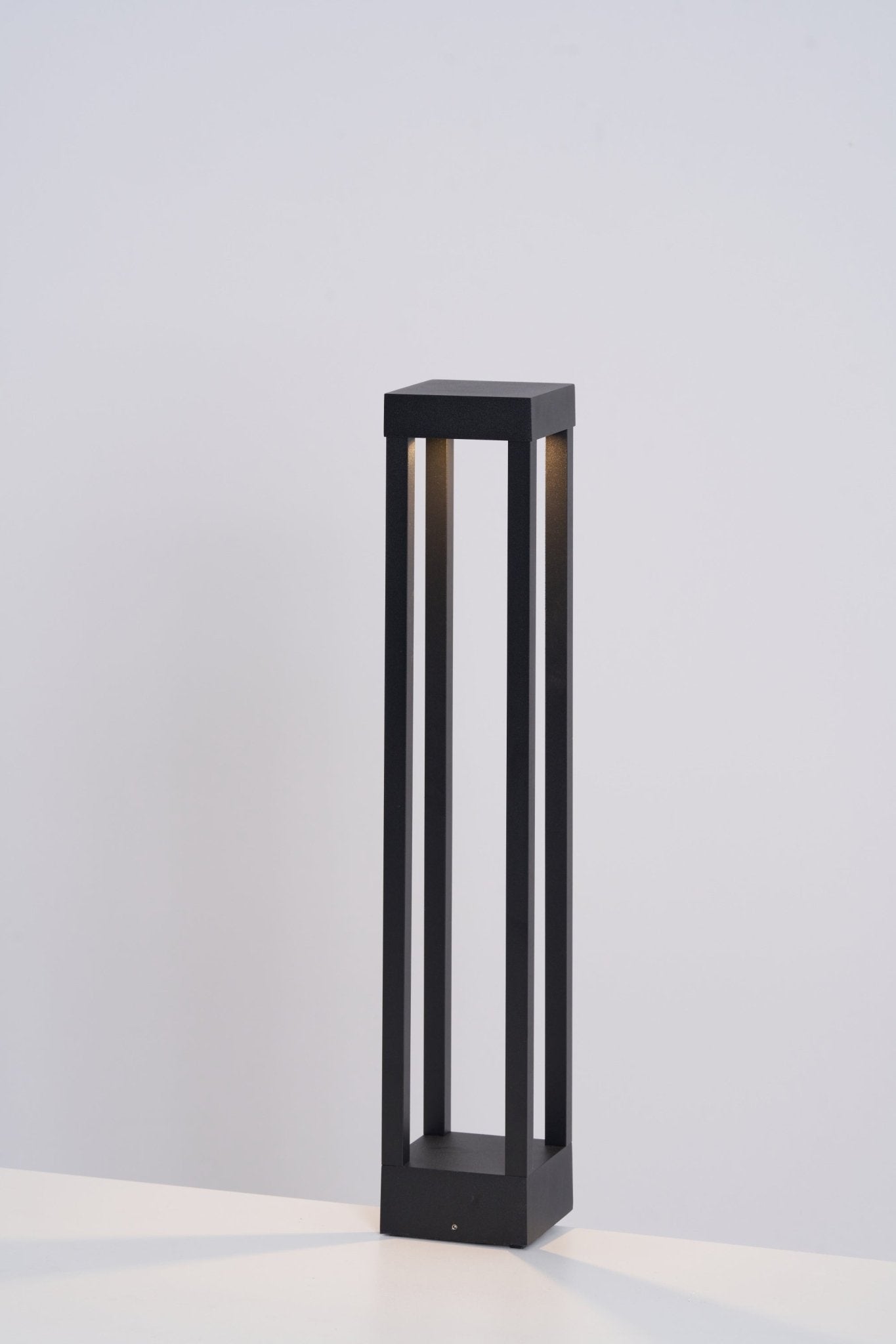 Avenirella Post Outdoor Light